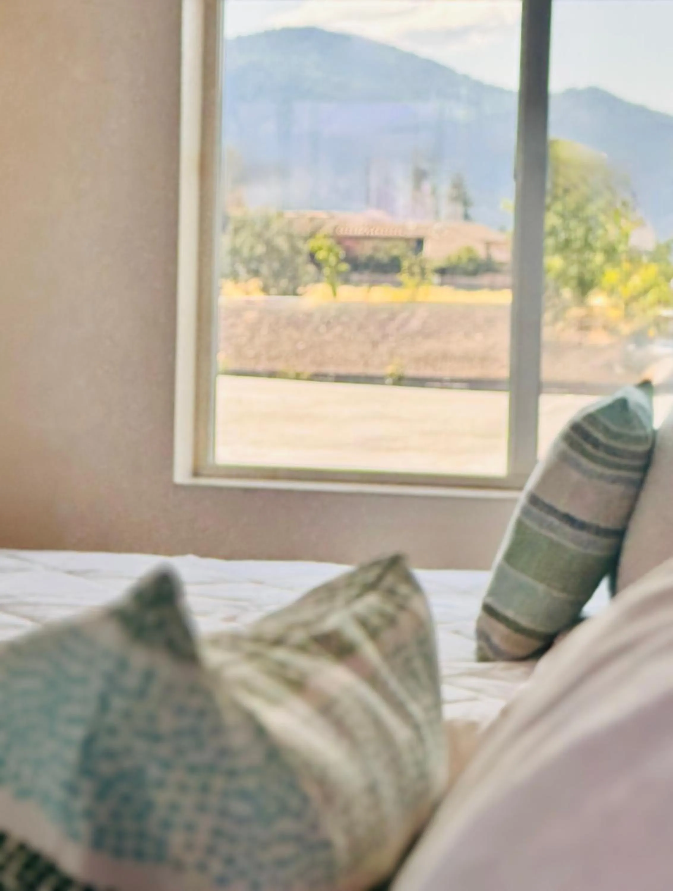 Natural landscape, Bed in Relax Inn At Ashland