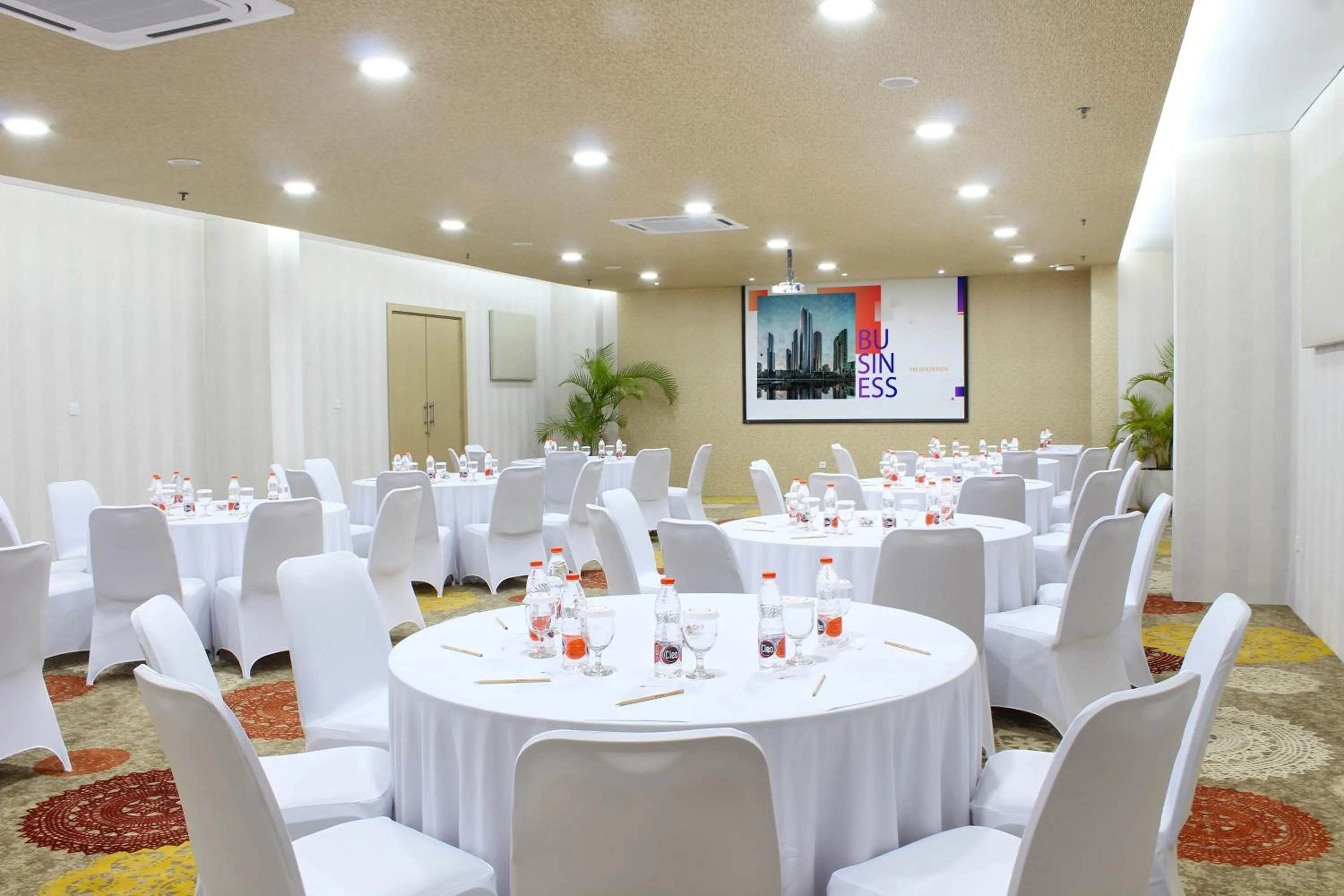 Meeting/conference room in Ramada Encore by Wyndham Bali Seminyak