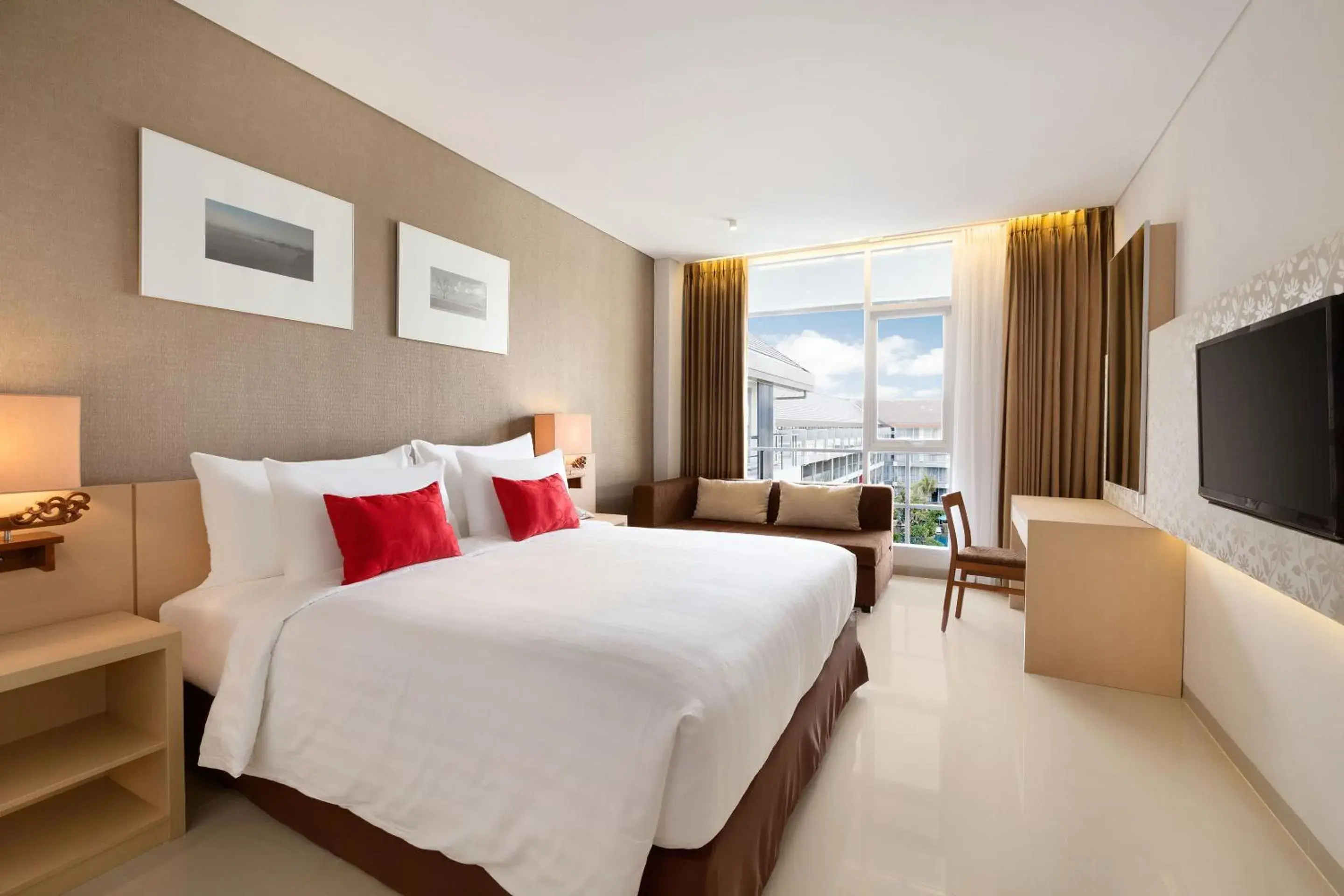 Deluxe Double or Twin Room in Ramada Encore by Wyndham Bali Seminyak Deluxe Double or Twin Room in Ramada Encore by Wyndham Bali Seminyak