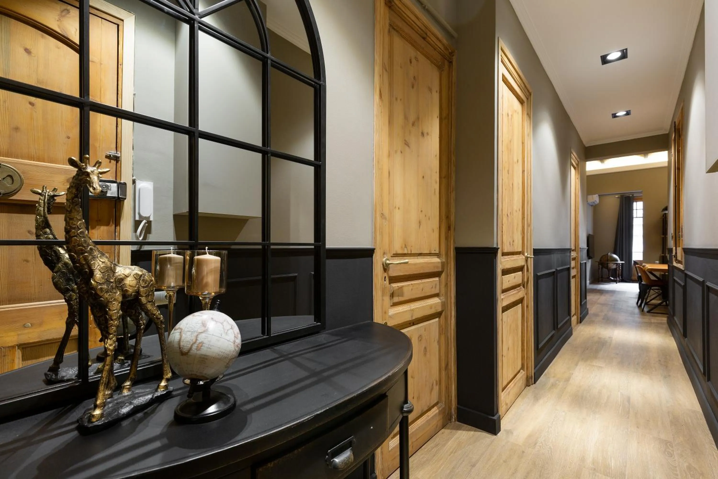 Lobby or reception in Sagrada266 by chicStays