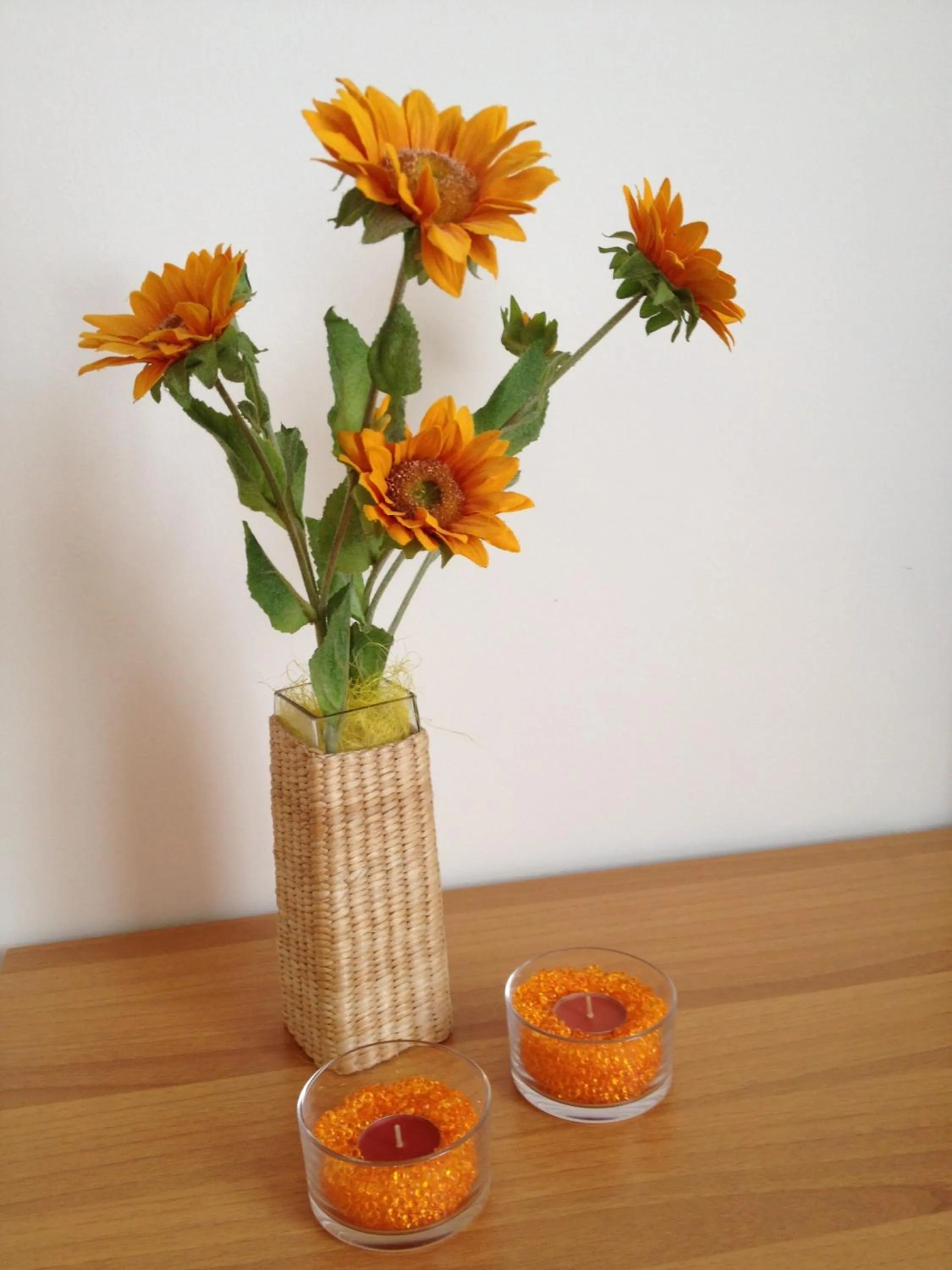 Decorative detail in Orange Paradise b&b