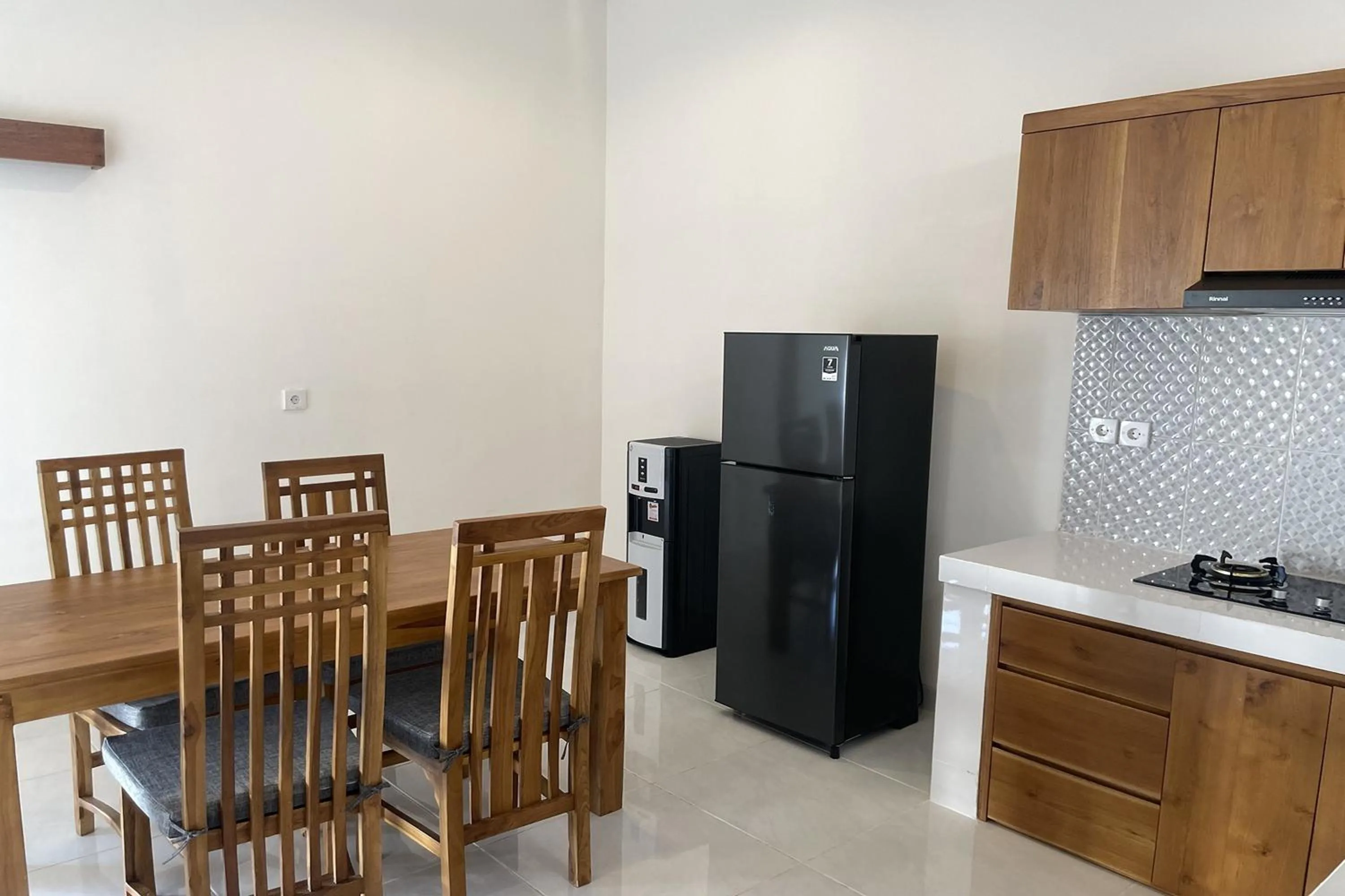 Kitchen or kitchenette in The Wina Villa 01