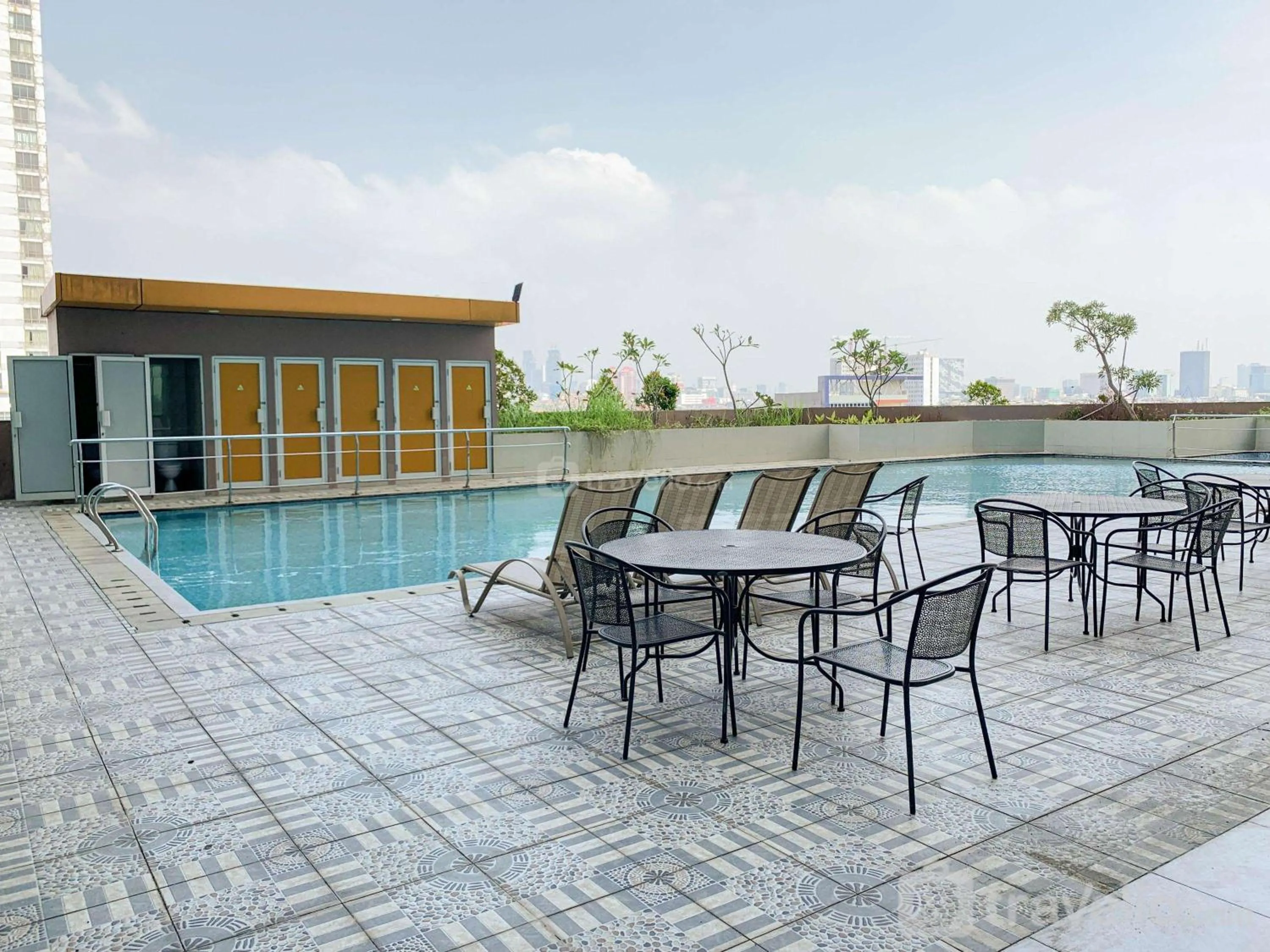 Property building in Fully Furnished with Comfortable Design 2BR Harco Mangga Besar Apartment By Travelio