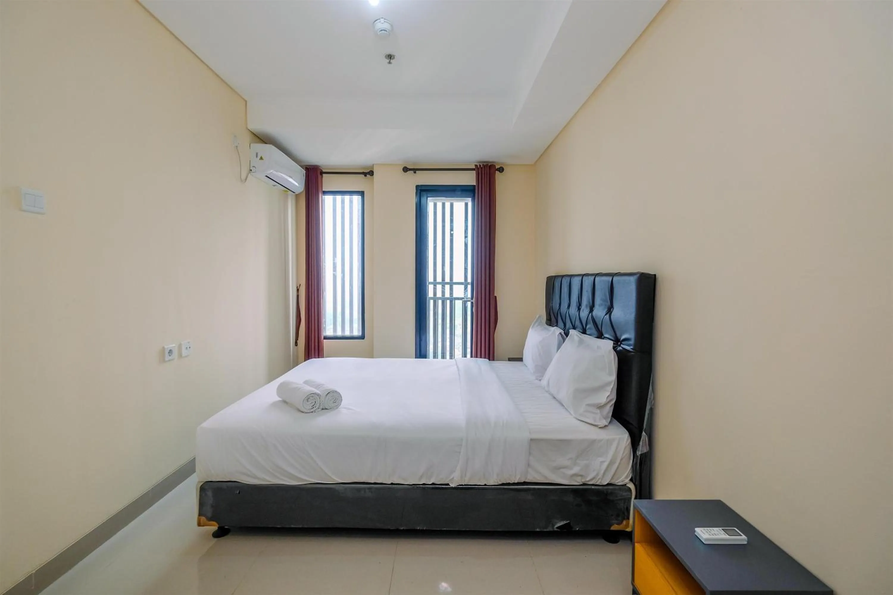Bed in 2BR Best Rate Kebayoran Icon Apartment near Gandaria City By Travelio