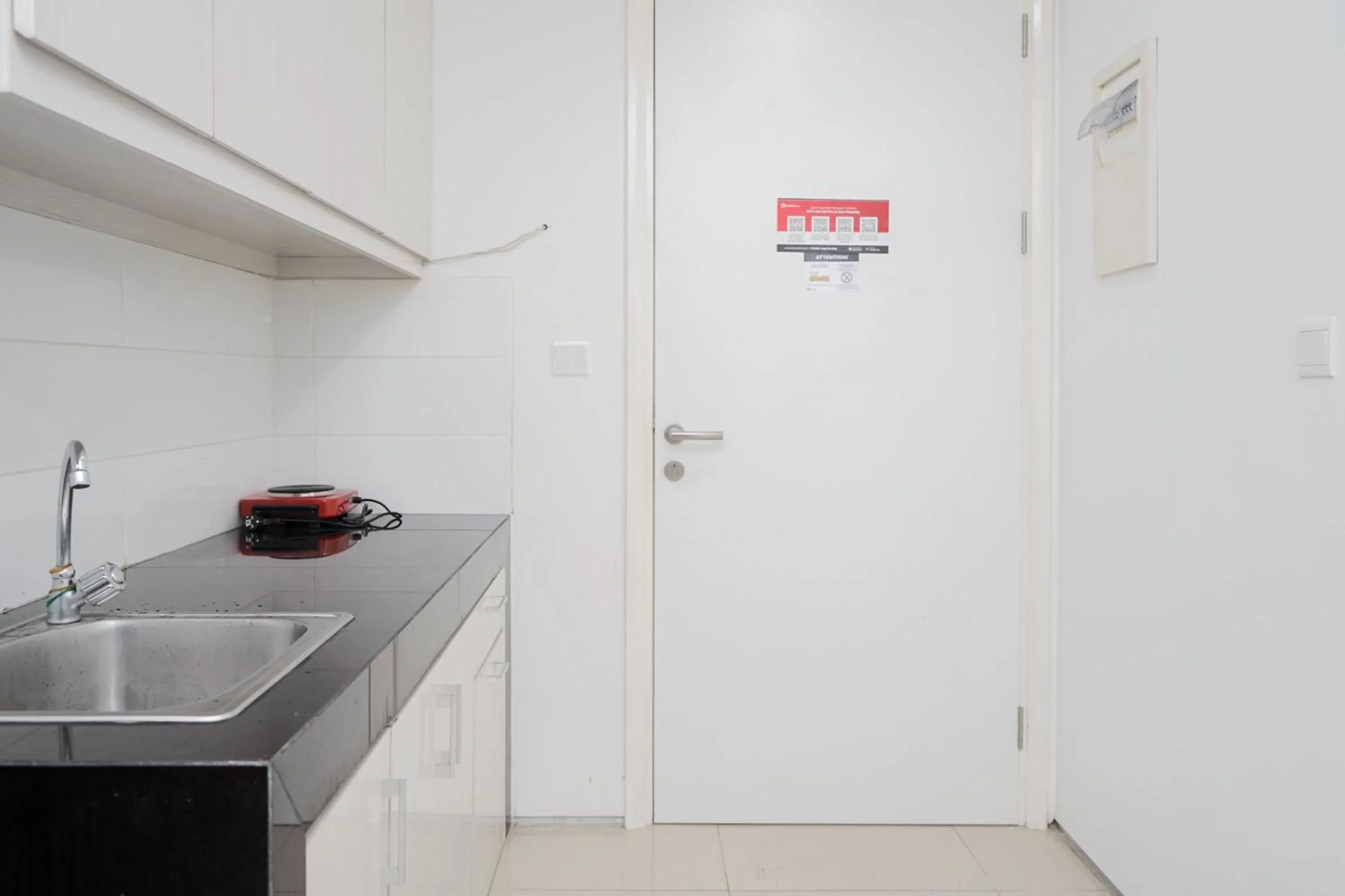 Functional Studio Apartment at Tuscany Residences BSD City By Travelio