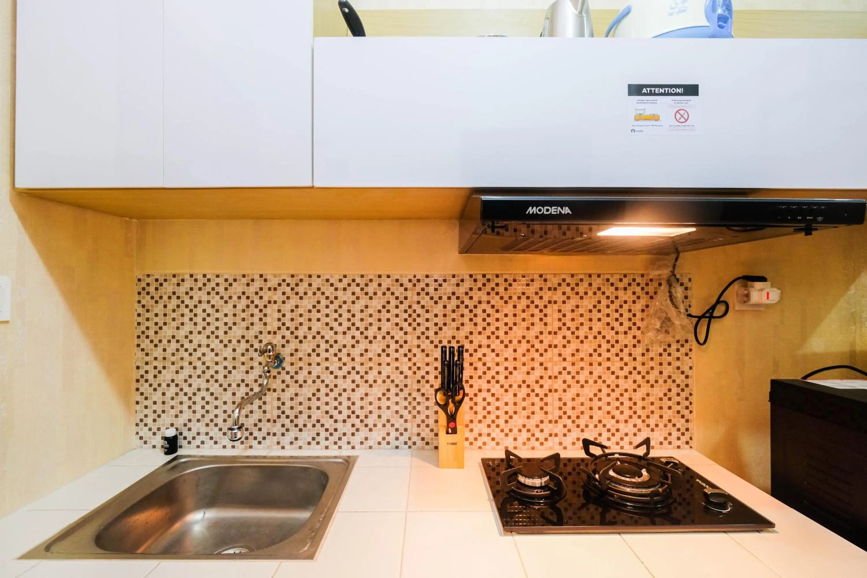 Fully Furnished Studio with Comfortable Design Dave Apartment By Travelio