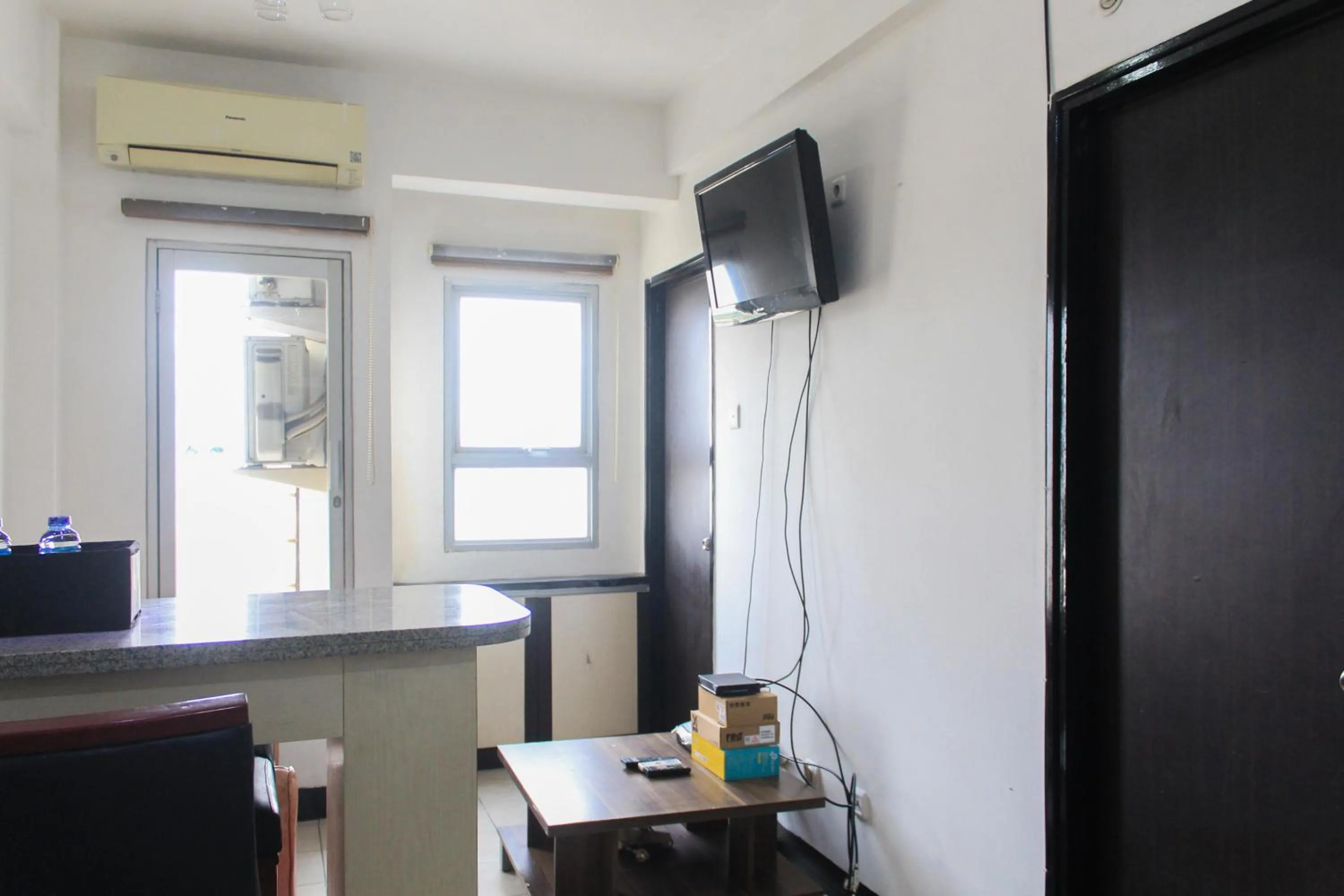 Best Price 1BR with Extra Room at Menara Latumenten Apartment Grogol By Travelio