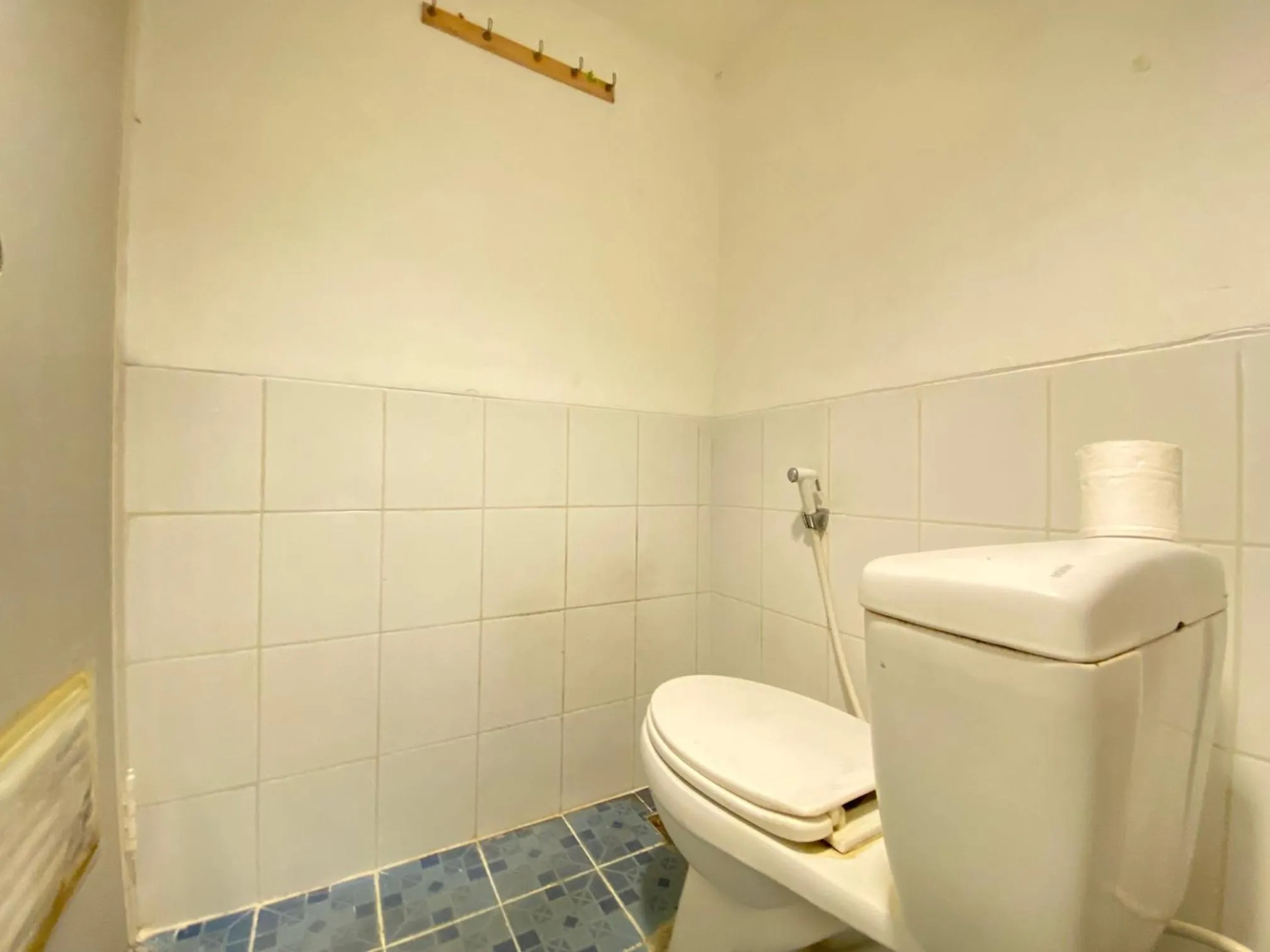 Spacious Studio Apartment at Jarrdin Cihampelas By Travelio