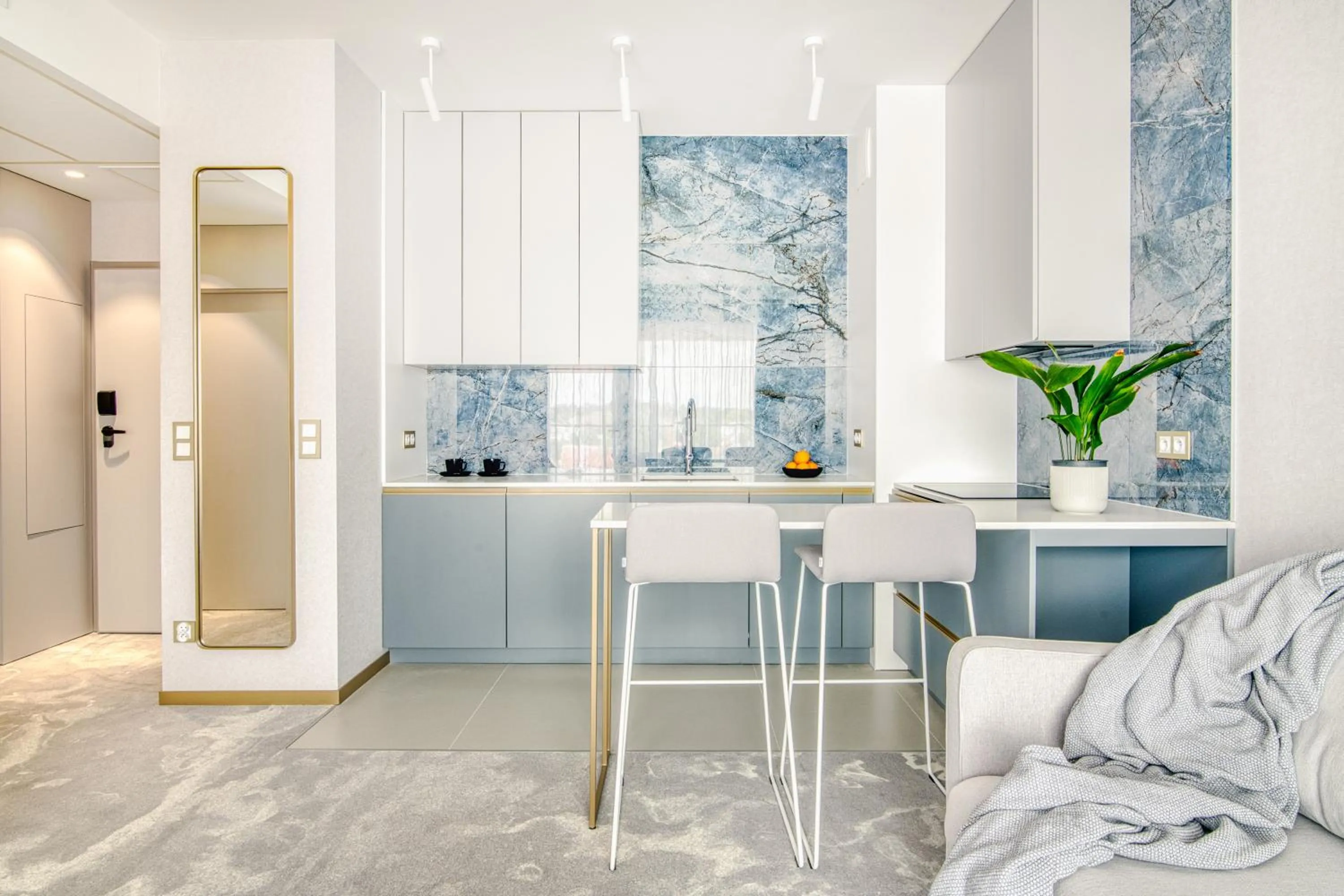 Kitchen or kitchenette in Apartamenty Premium N11 Mikołajki - Destigo Hotels