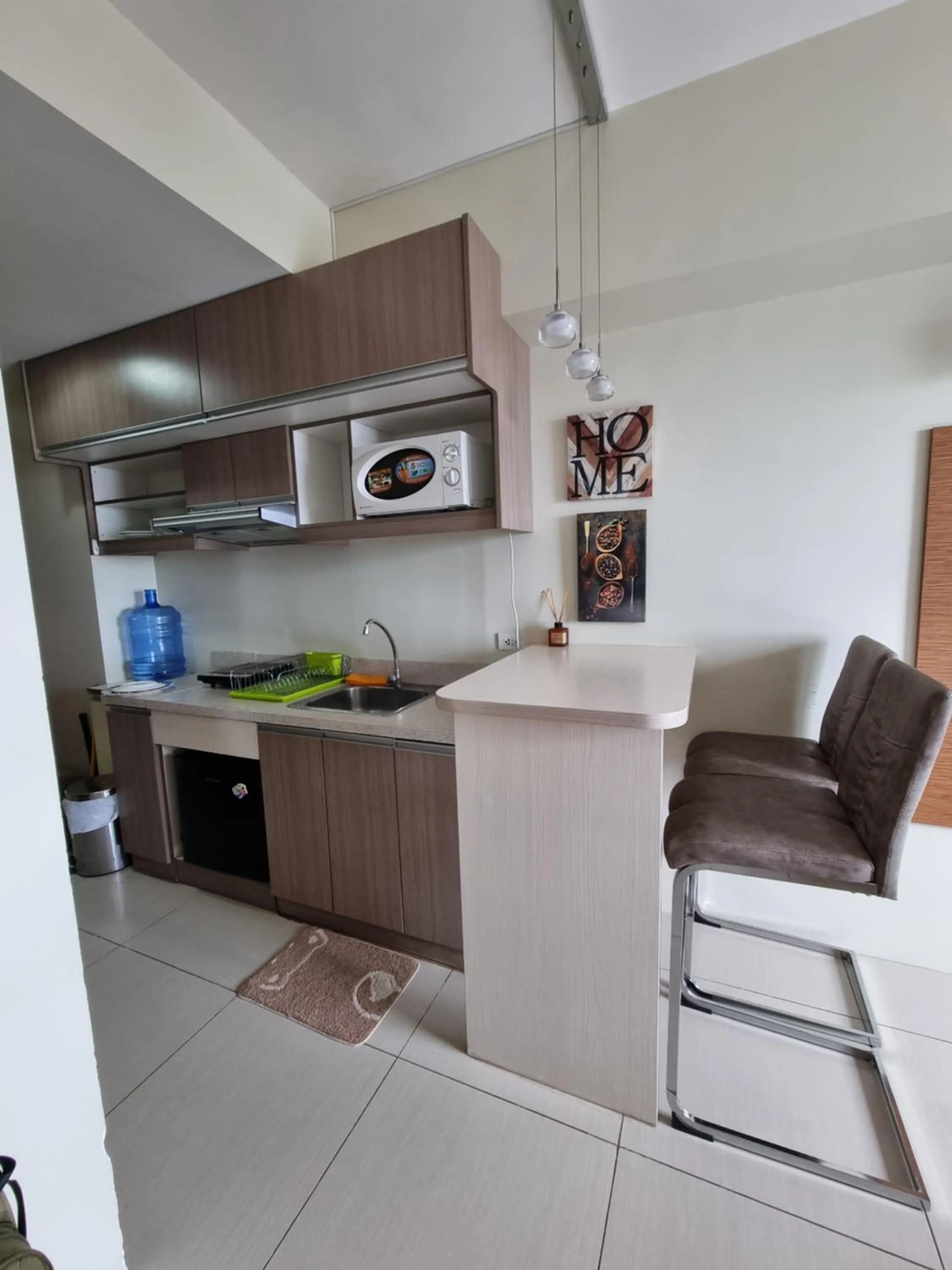 Studio Condo Unit at Horizons 101