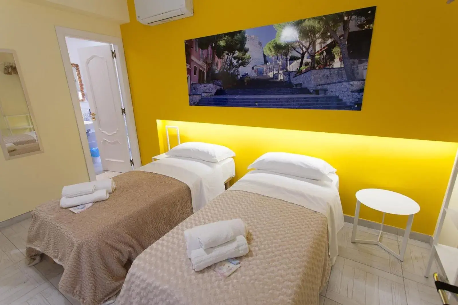 Double Room in B&B Al Duomo Milazzo Double Room in B&B Al Duomo Milazzo