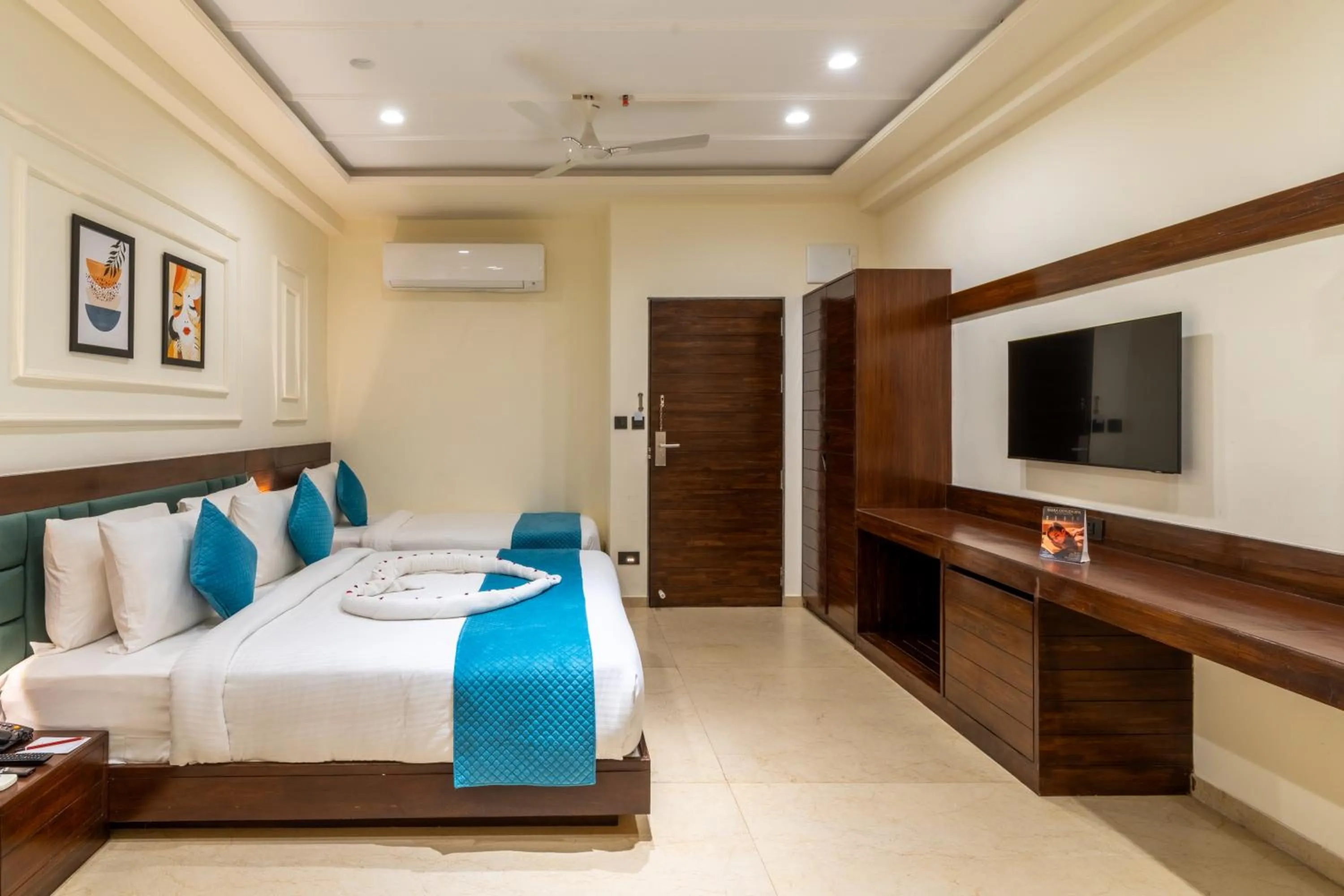 Bedroom, Bed in The Belita Hotel & Spa