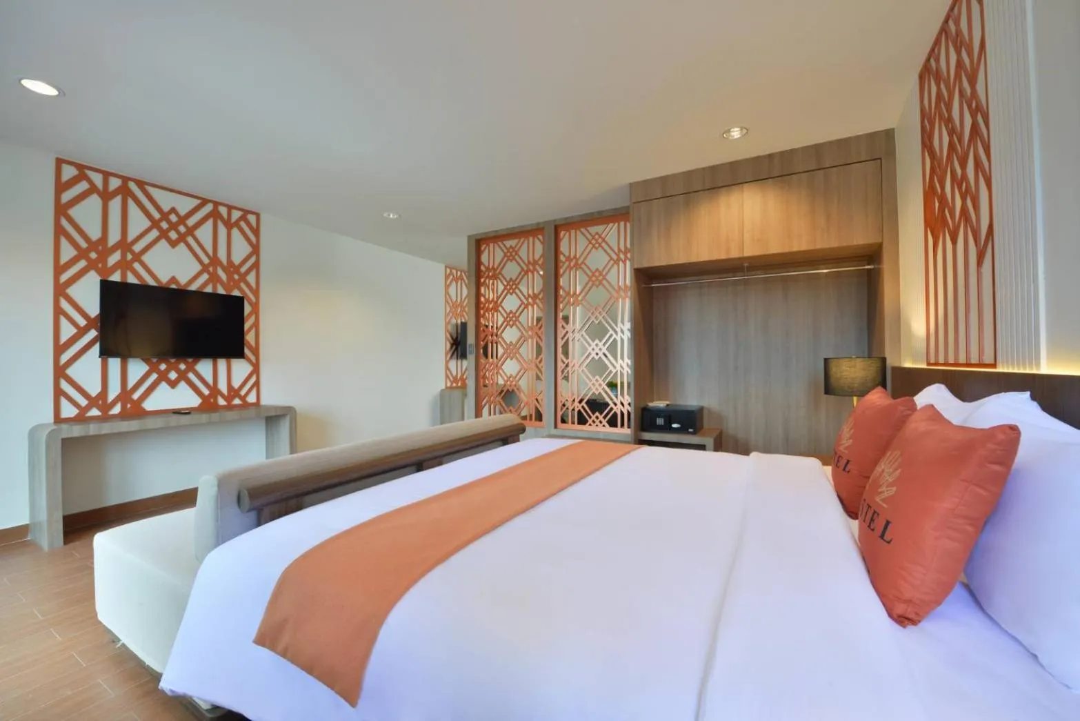 Bed in Kastel Pattaya Hotel