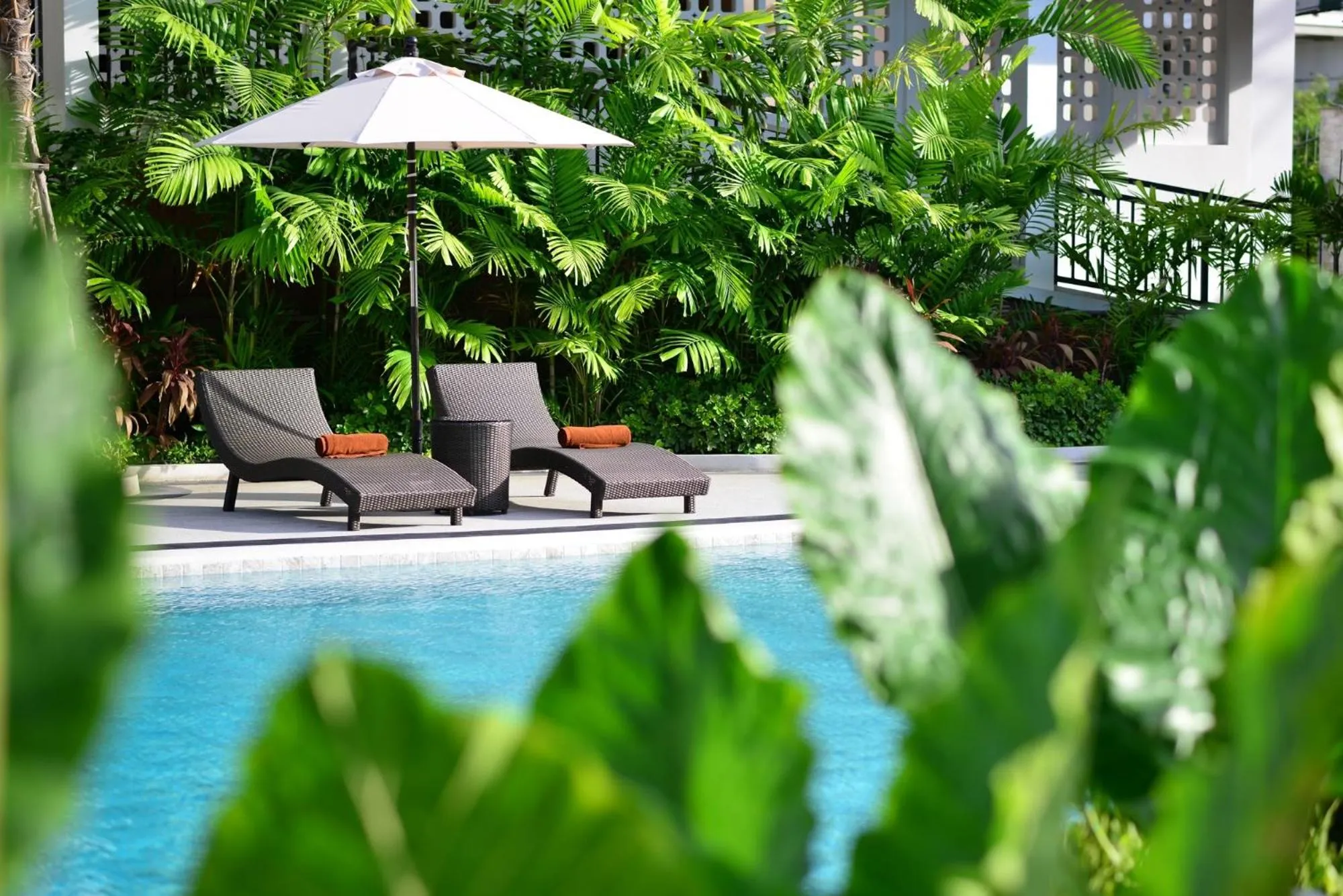 Swimming pool in Kastel Pattaya Hotel