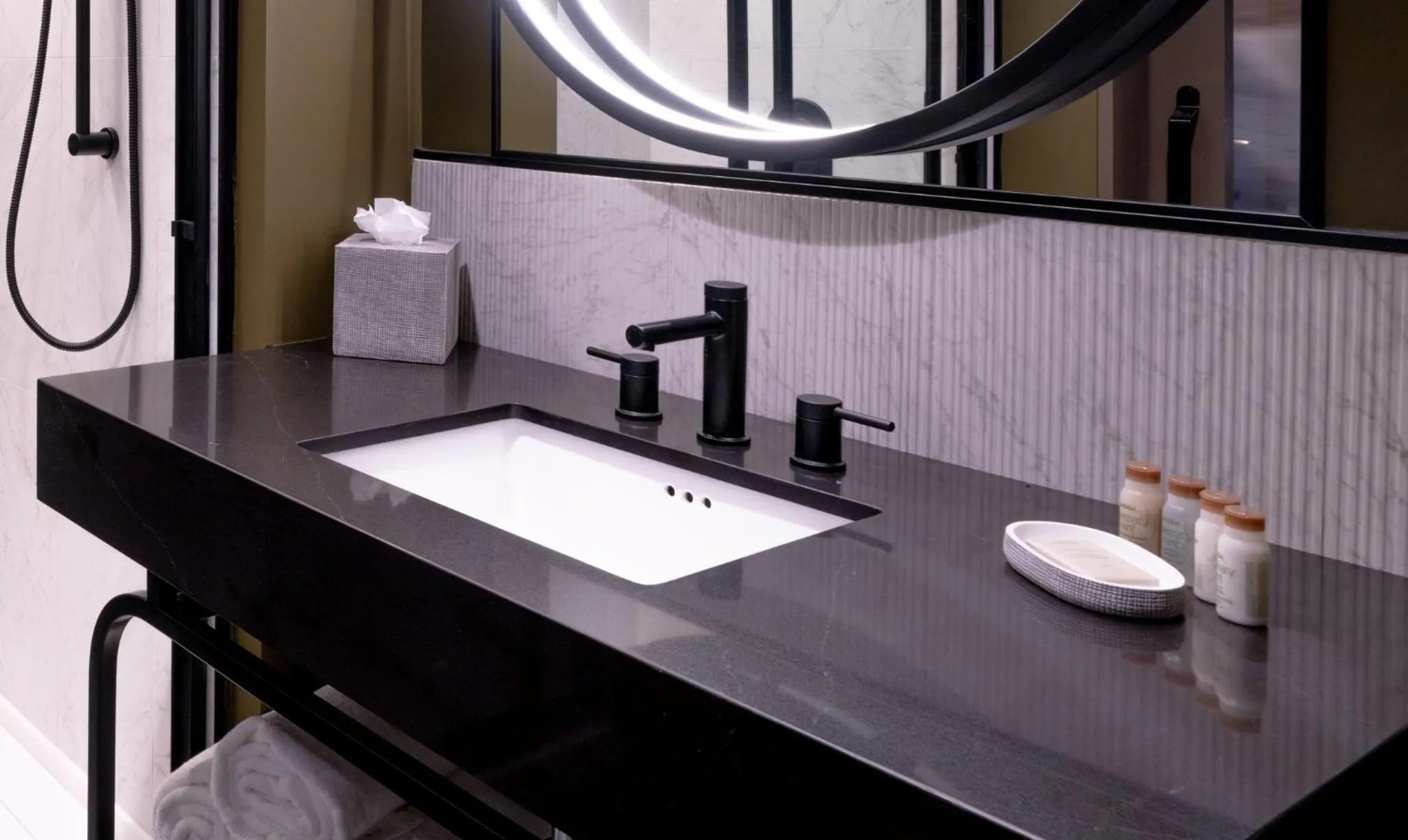 Photo of the whole room in Hotel Indigo Huntsville - MidCity by IHG