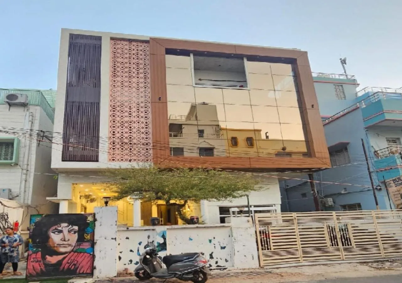 Property building in Triveni International