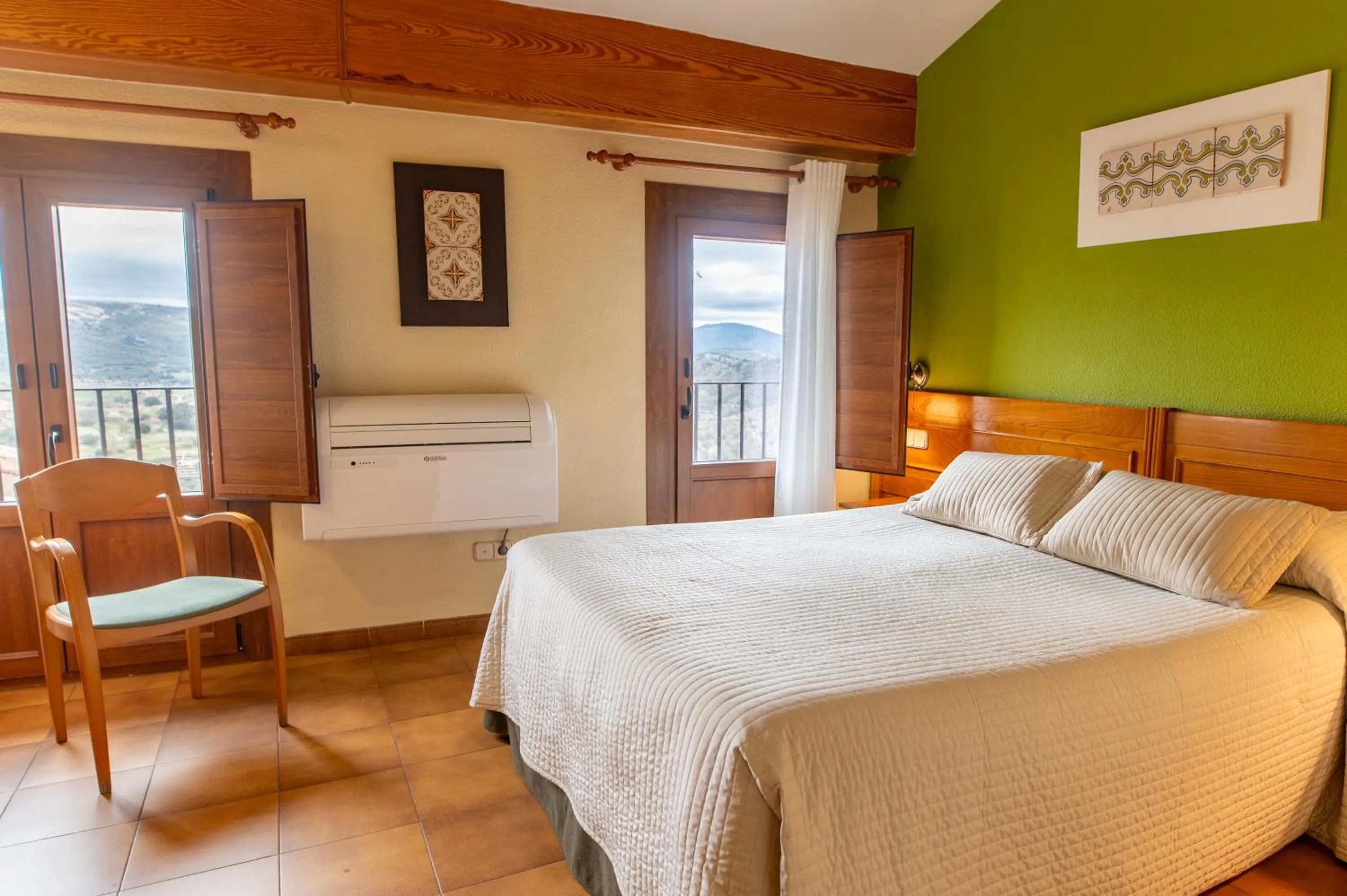 Bed in Hotel Rey Don Jaime