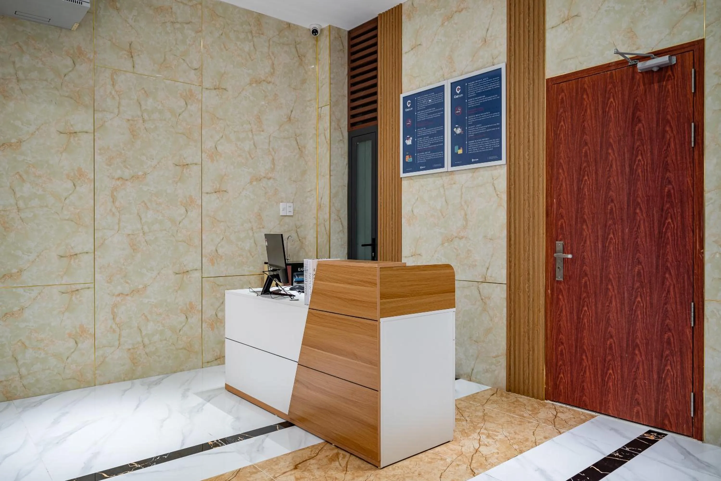 Lobby or reception, Bed in Cozrum Homes - Spring Residence