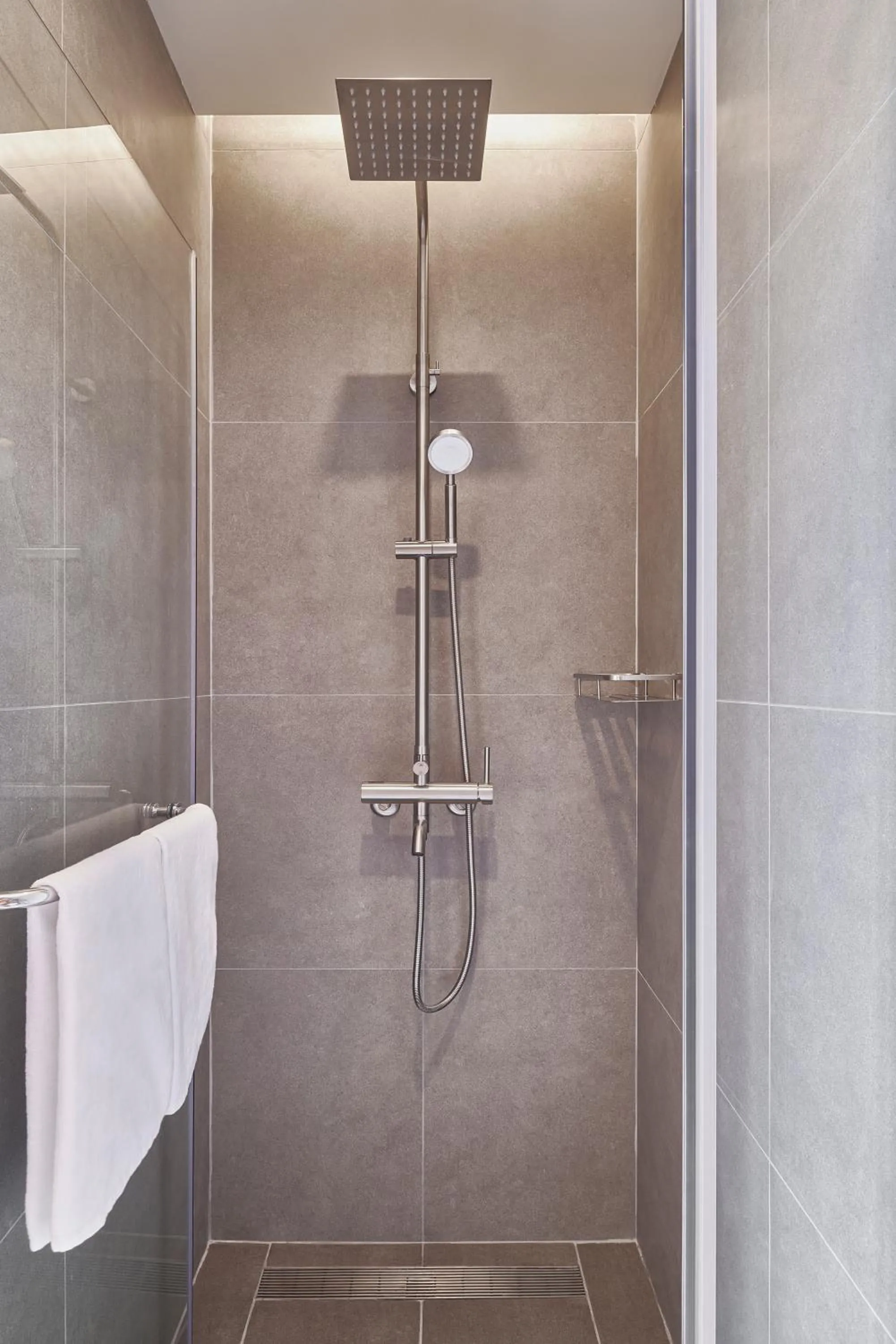 Shower in HOTEL DRIP&DROP, Myeongdong