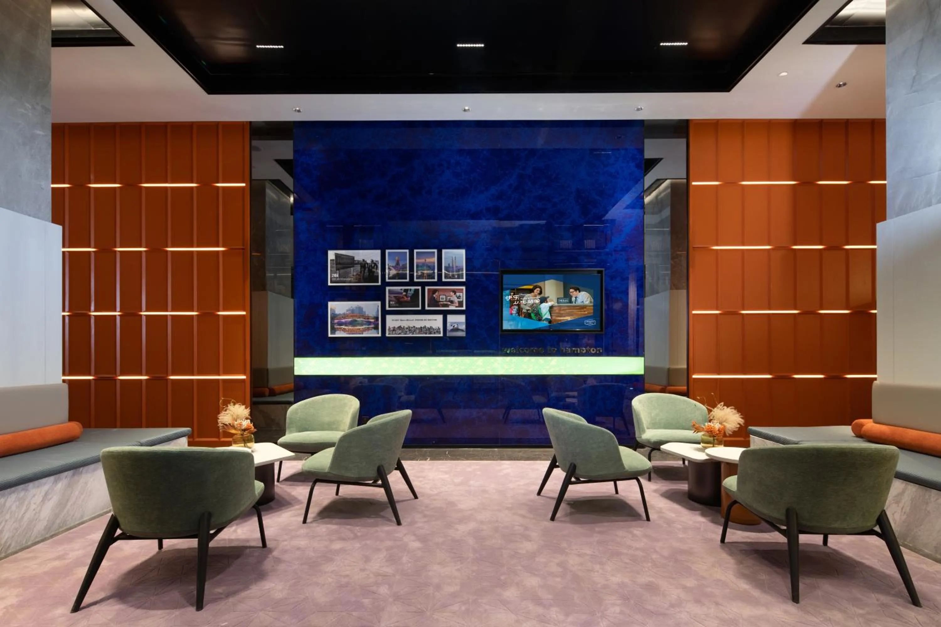 TV and multimedia in Hilton by Hampton Chengdu North Railway Station