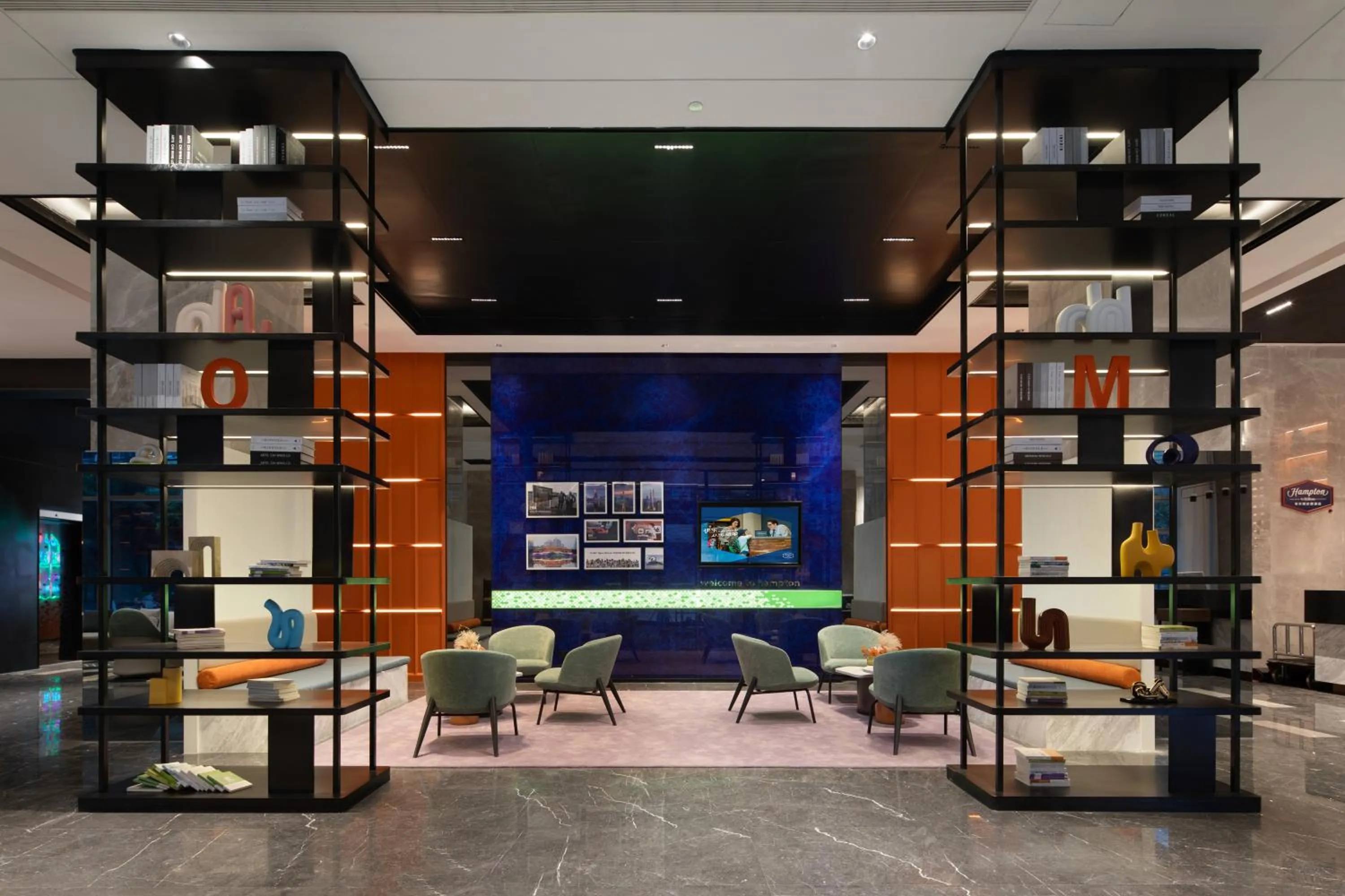 TV and multimedia in Hilton by Hampton Chengdu North Railway Station