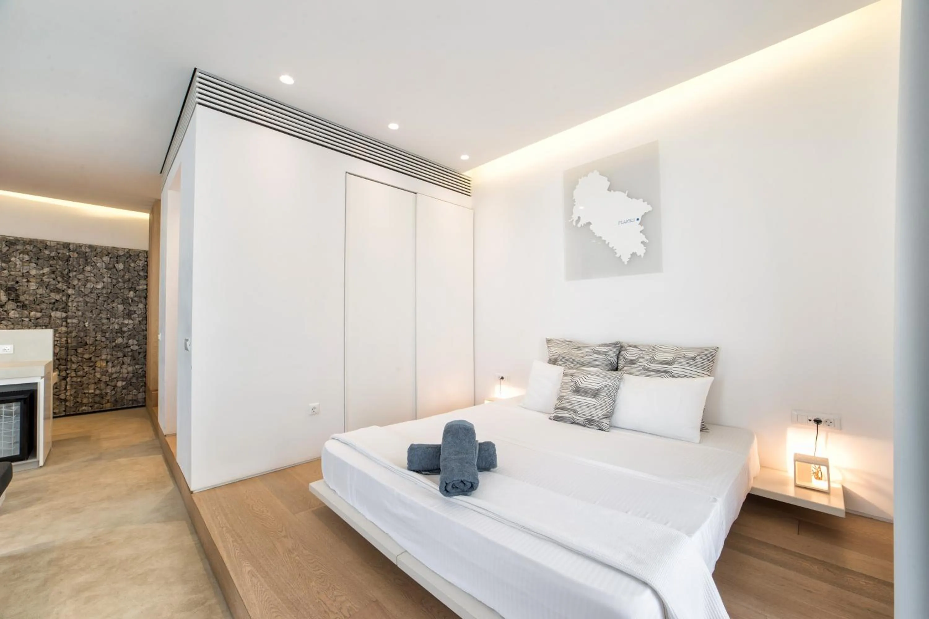 Decorative detail, Bed in Relux Ios Hotel