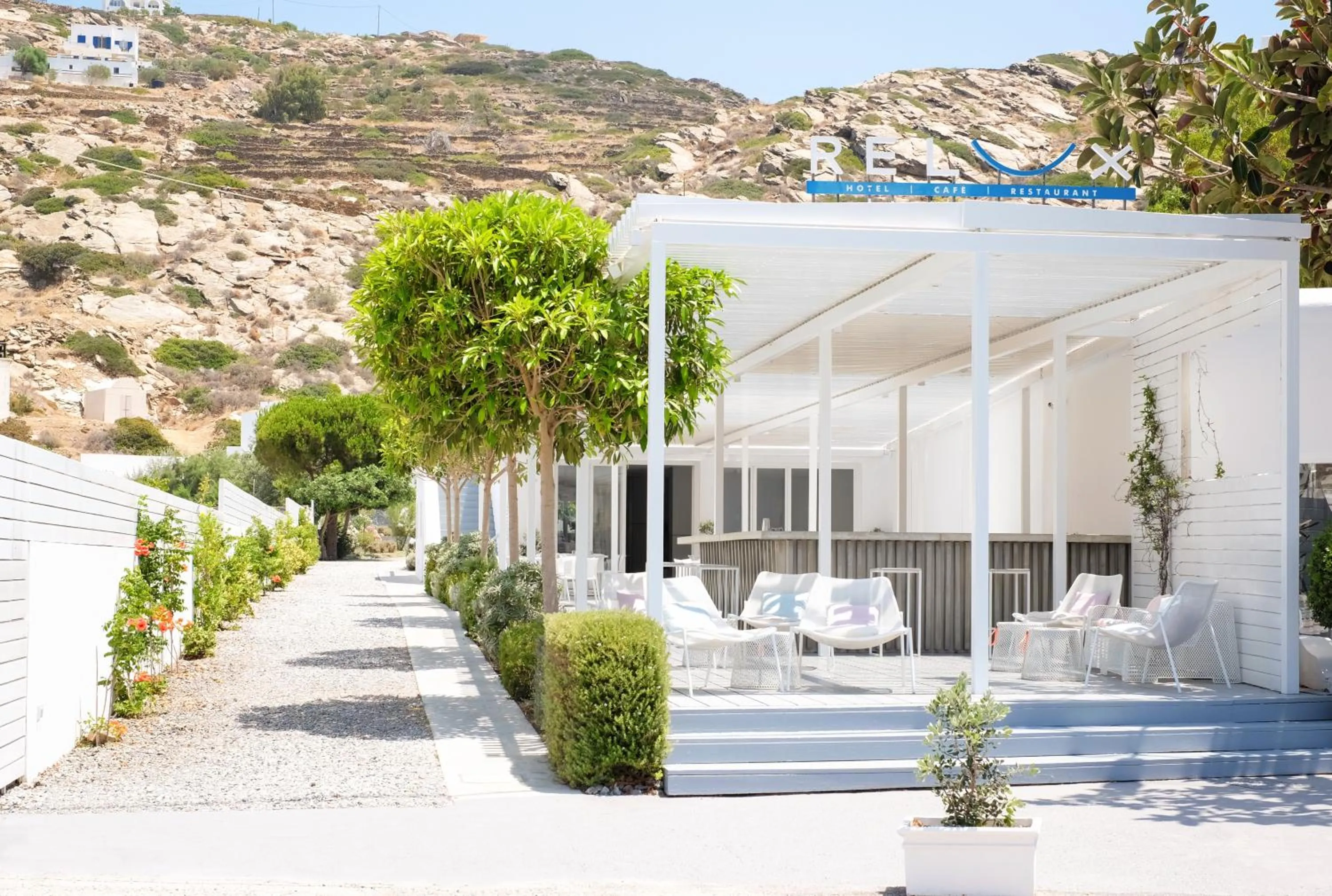 Facade/entrance in Relux Ios Hotel