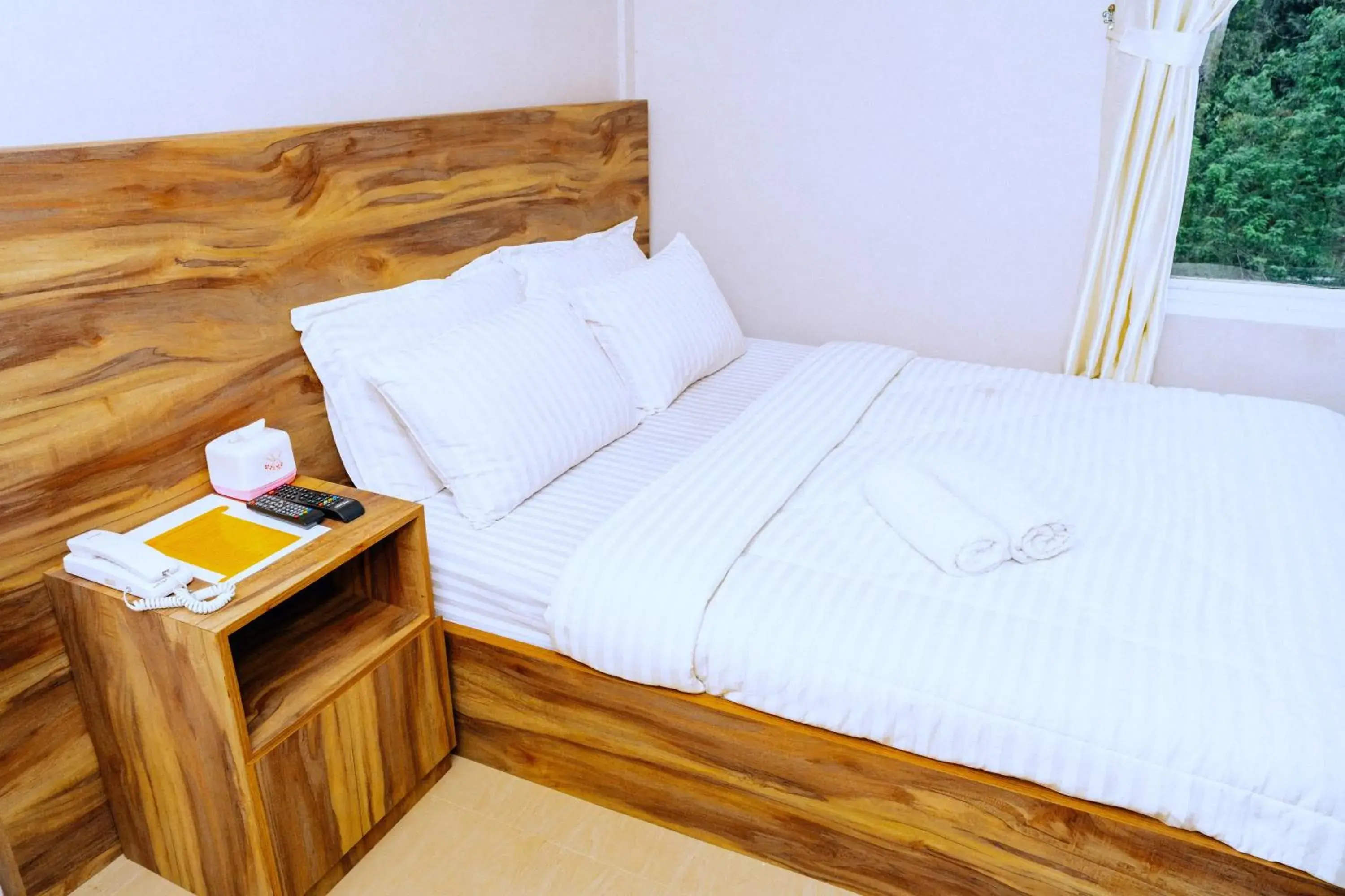 Deluxe Double Room in Casa Felice by Reccoma Deluxe Double Room in Casa Felice by Reccoma