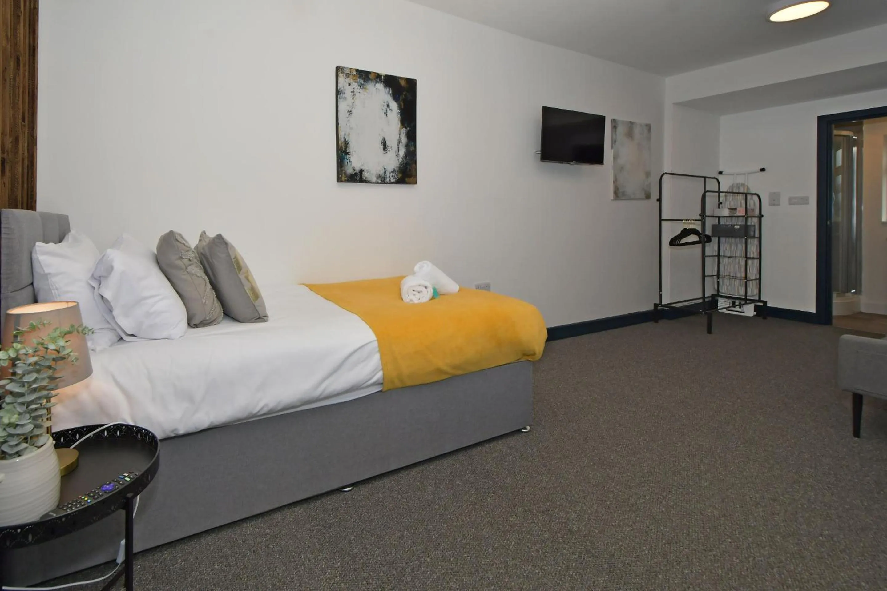 Bedroom, Bed in Stay at Shobnall Road Rooms and Studios Burton