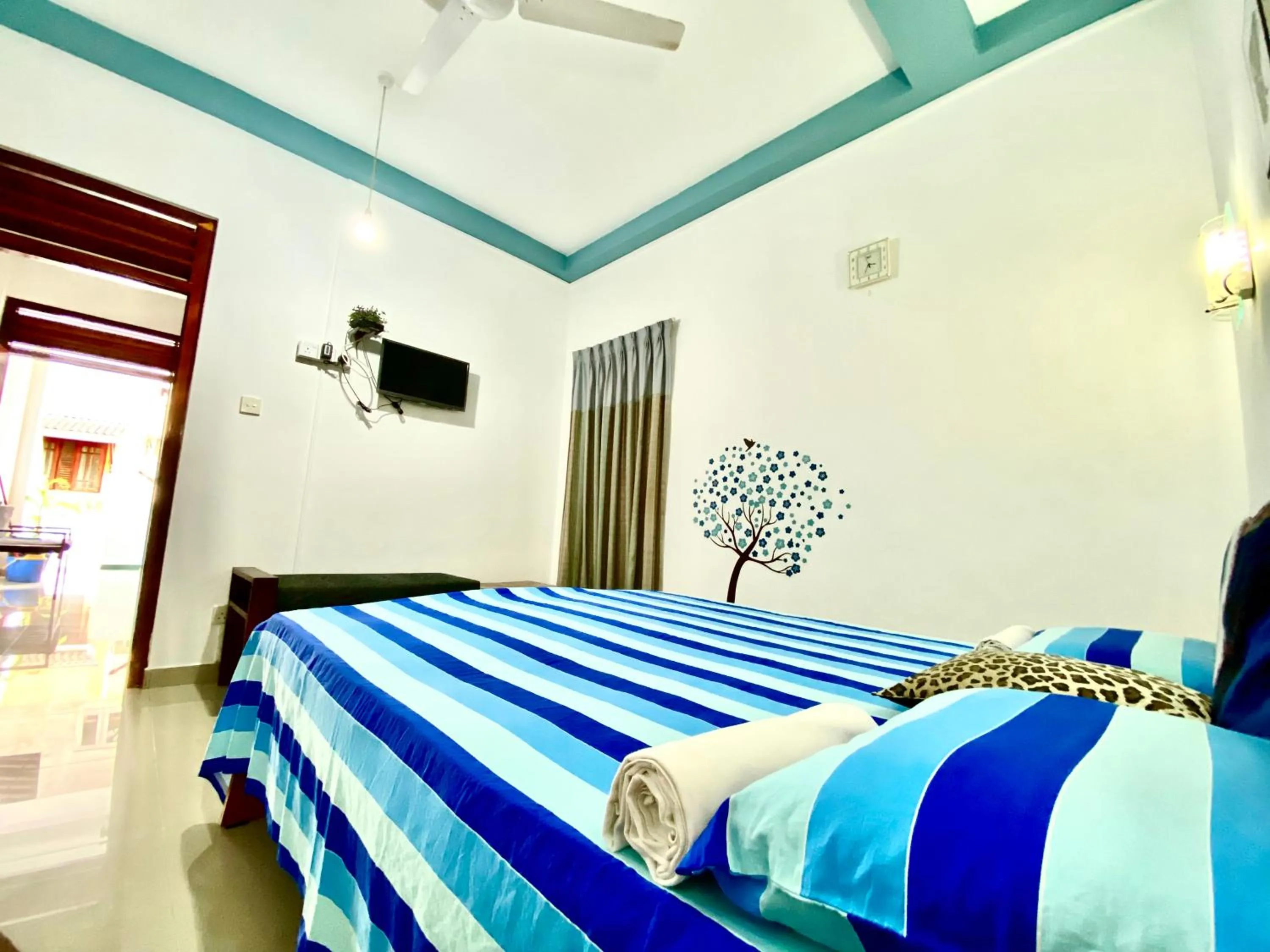 Bed in Tamara Motels