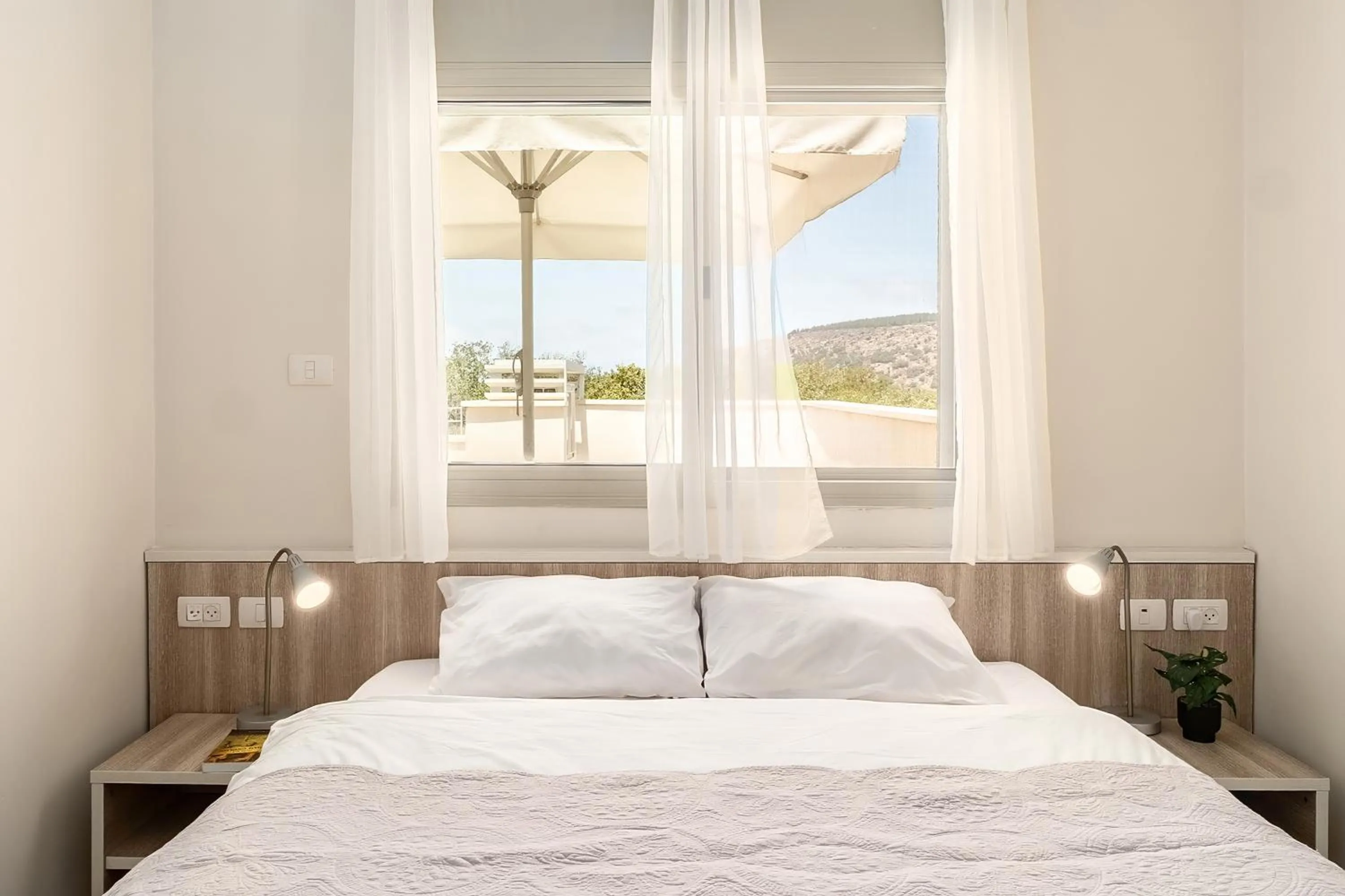 Bed in Keshet Eilon - Suites and Villas
