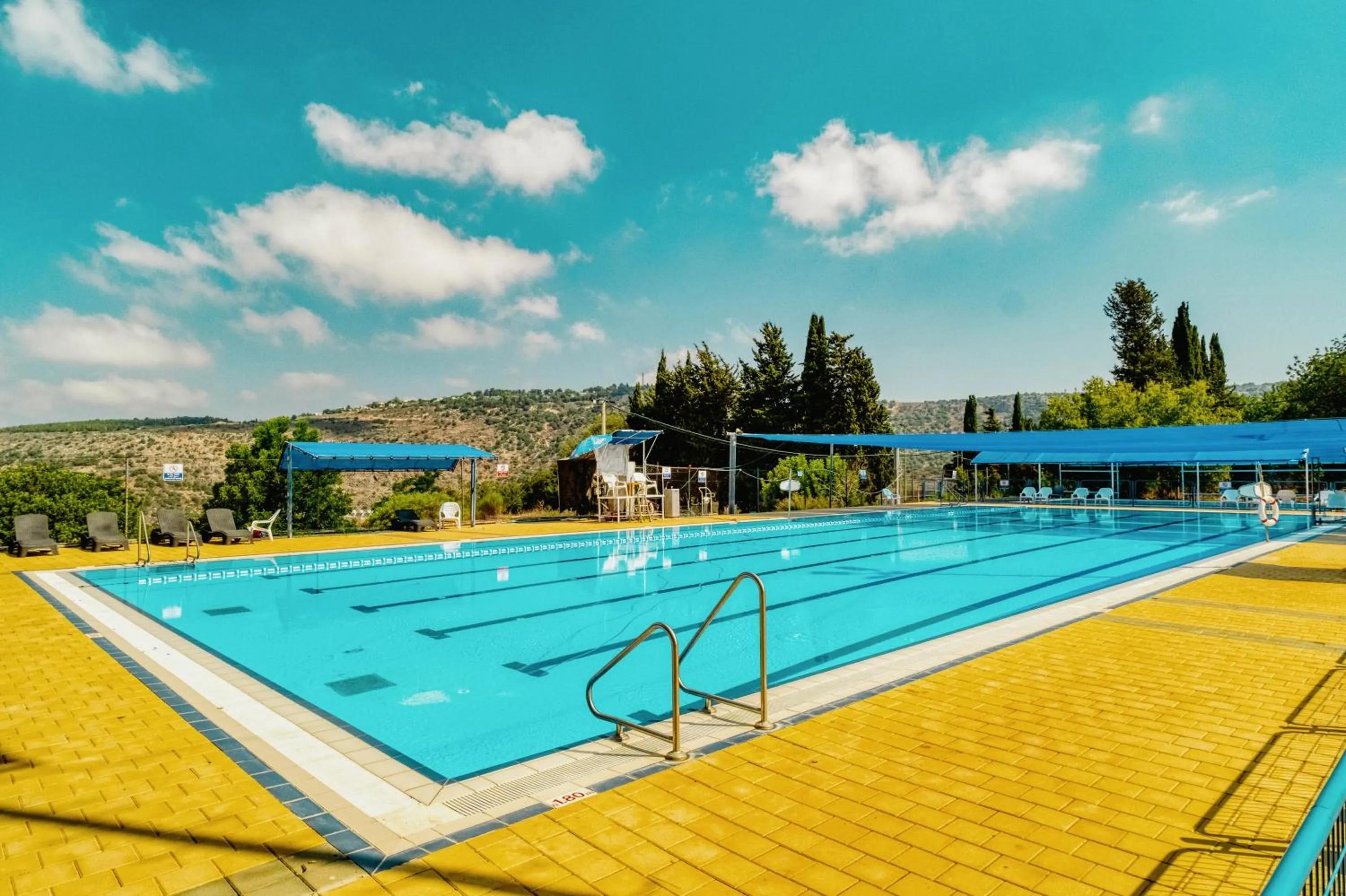 Keshet Eilon - Suites and Villas