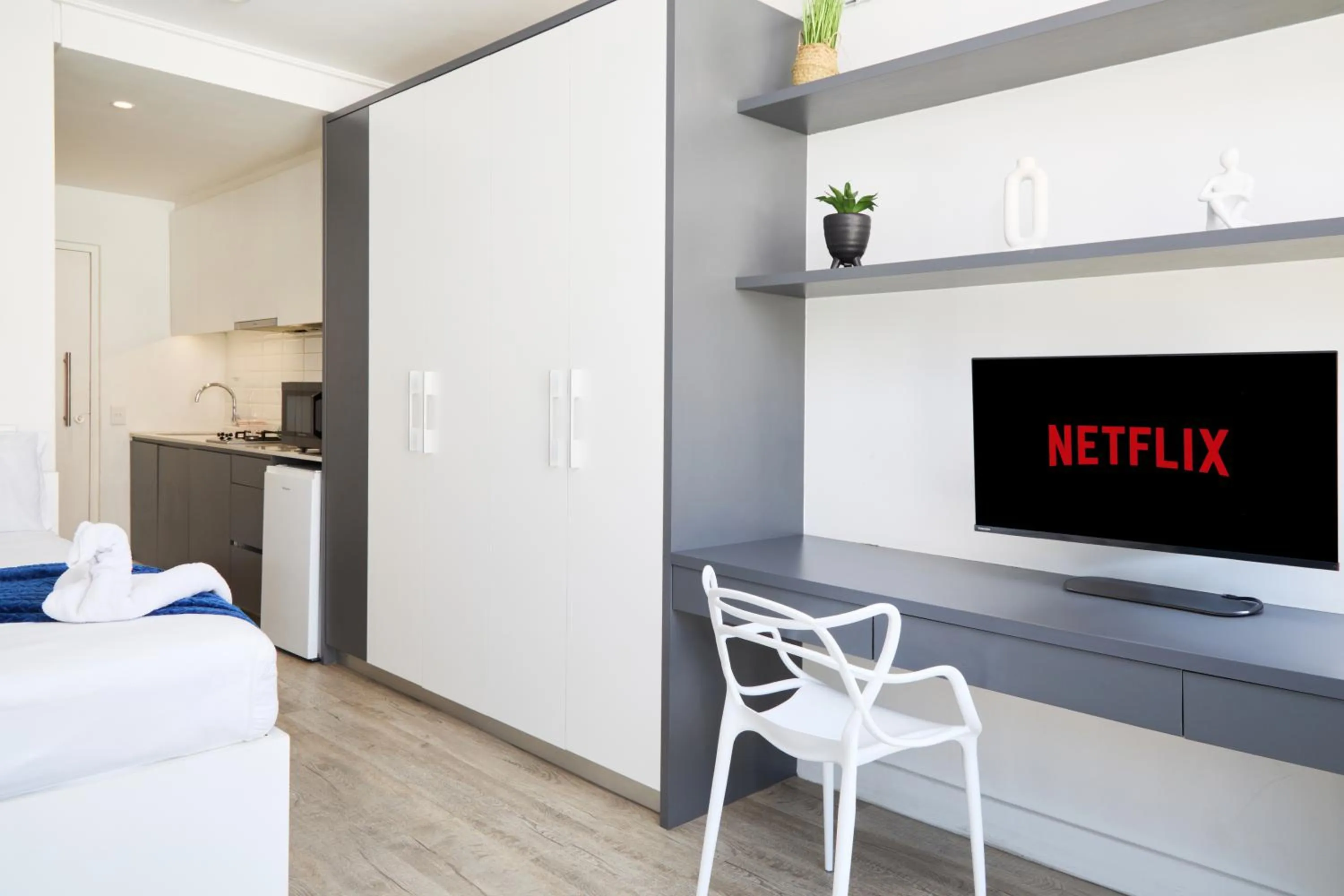 Bed in City Club at 1 on Albert Building