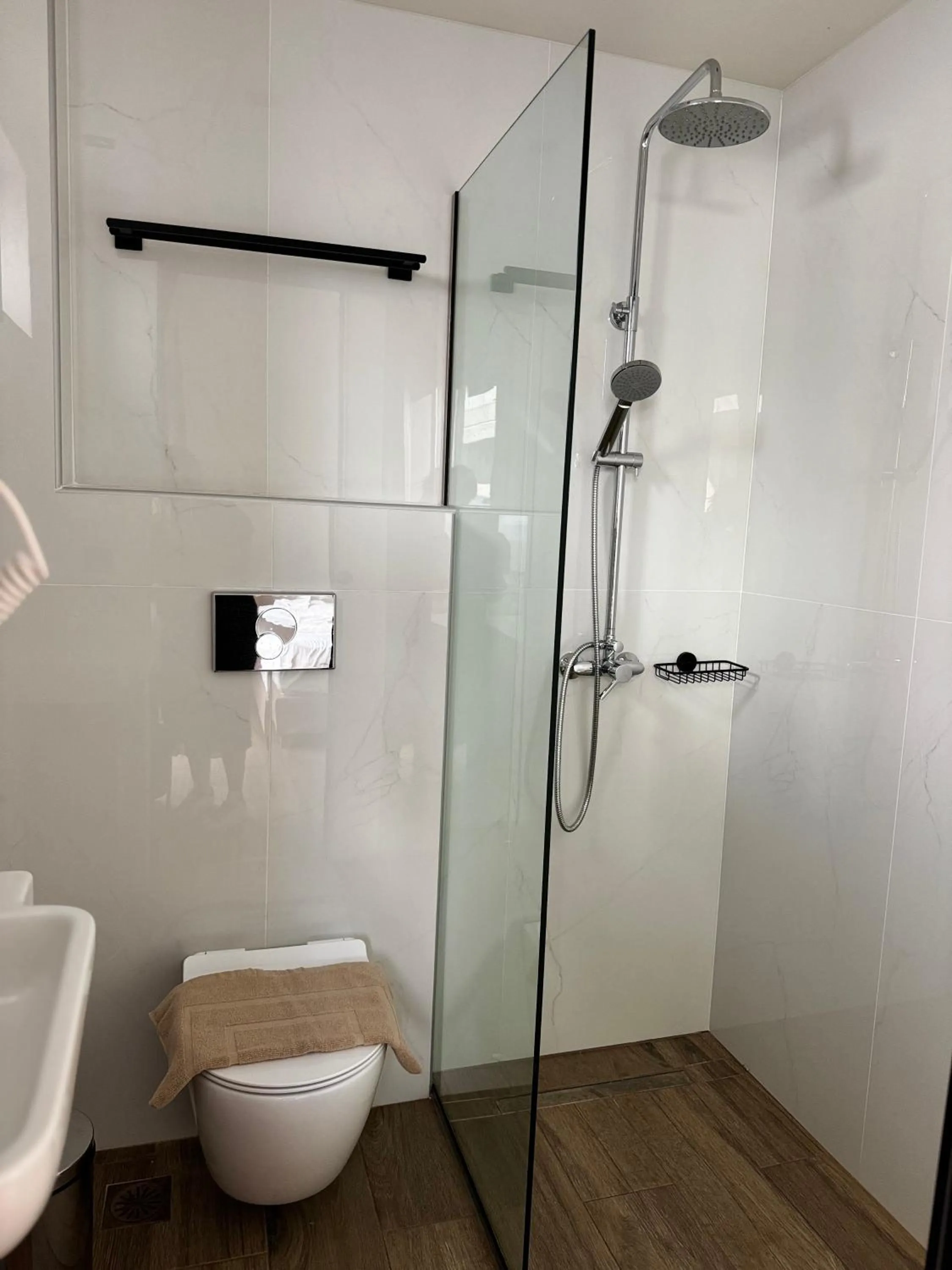 Bathroom in Lunar Hotel Modern Boutique