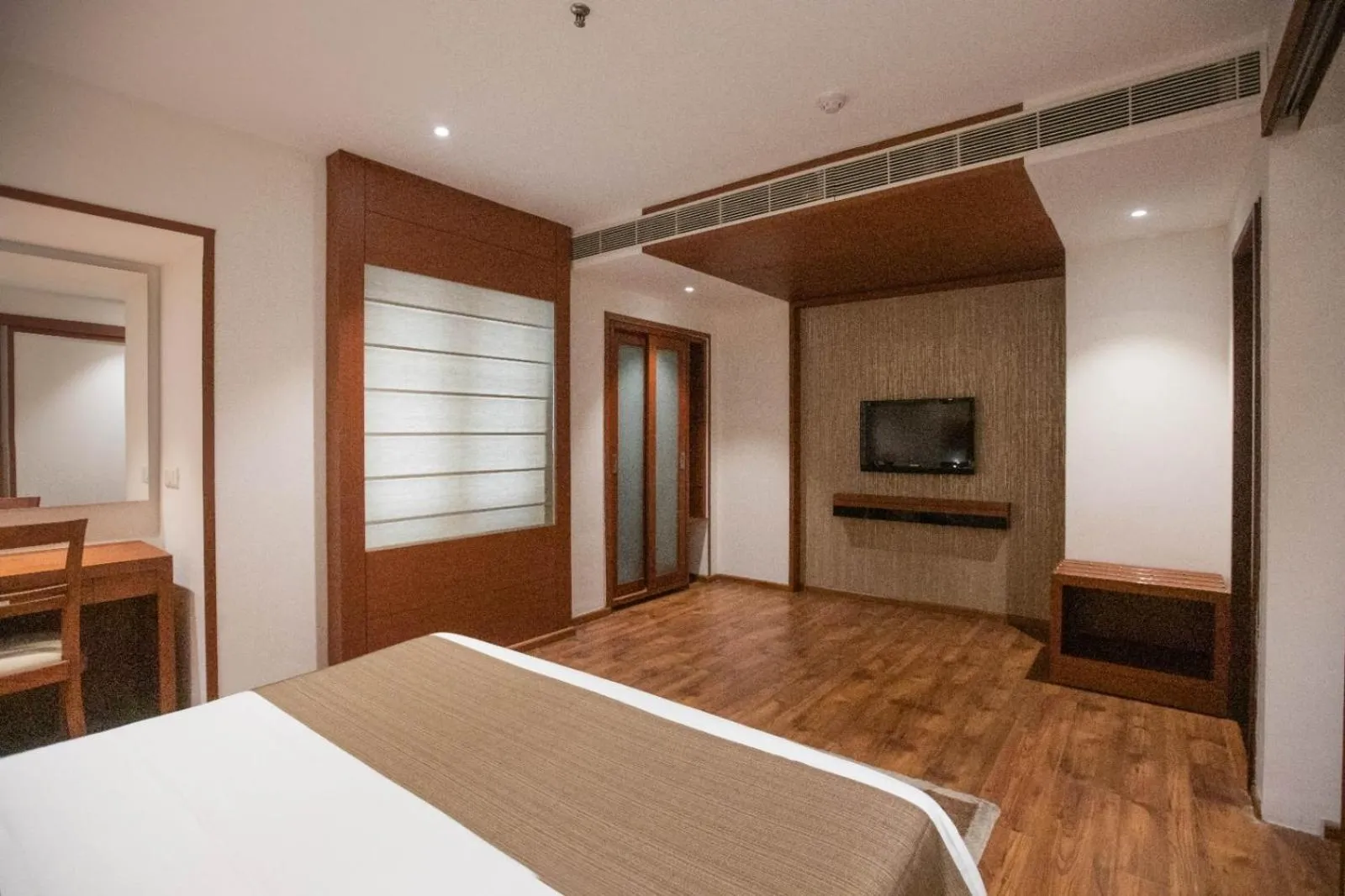 Bed in Hotel Niya Regency