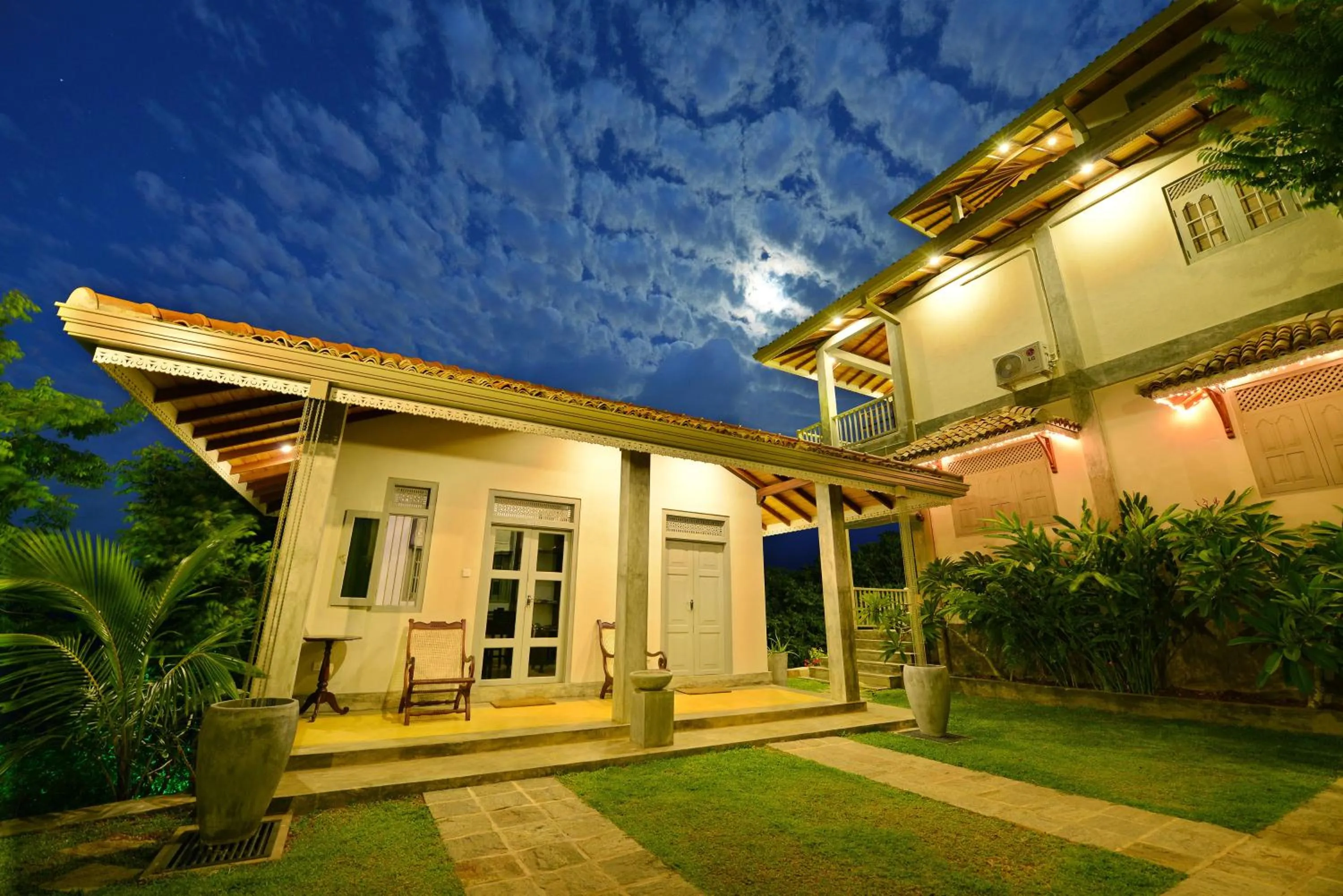 Area and facilities in The Horizon Hill Top Villa