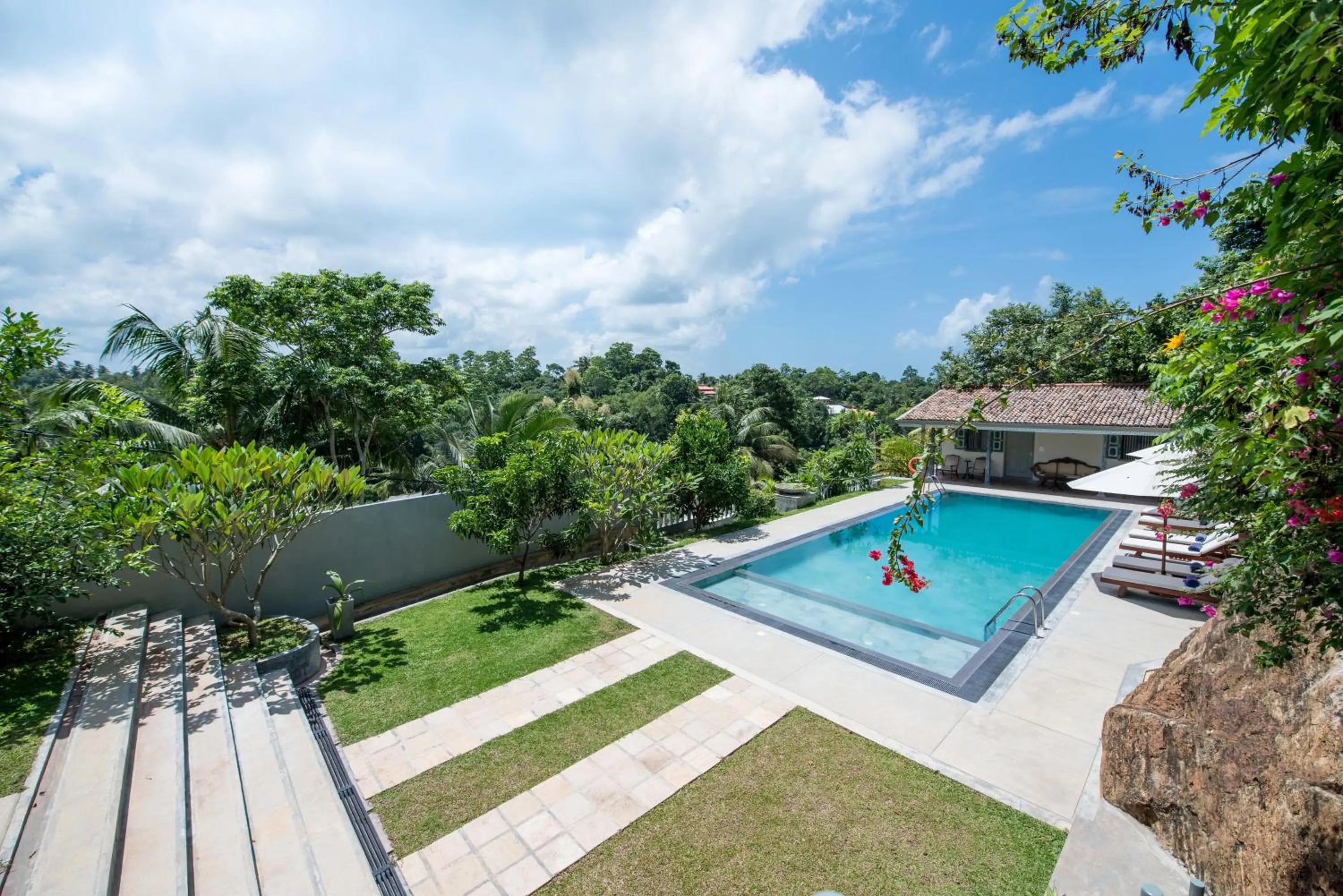 Garden view in The Horizon Hill Top Villa