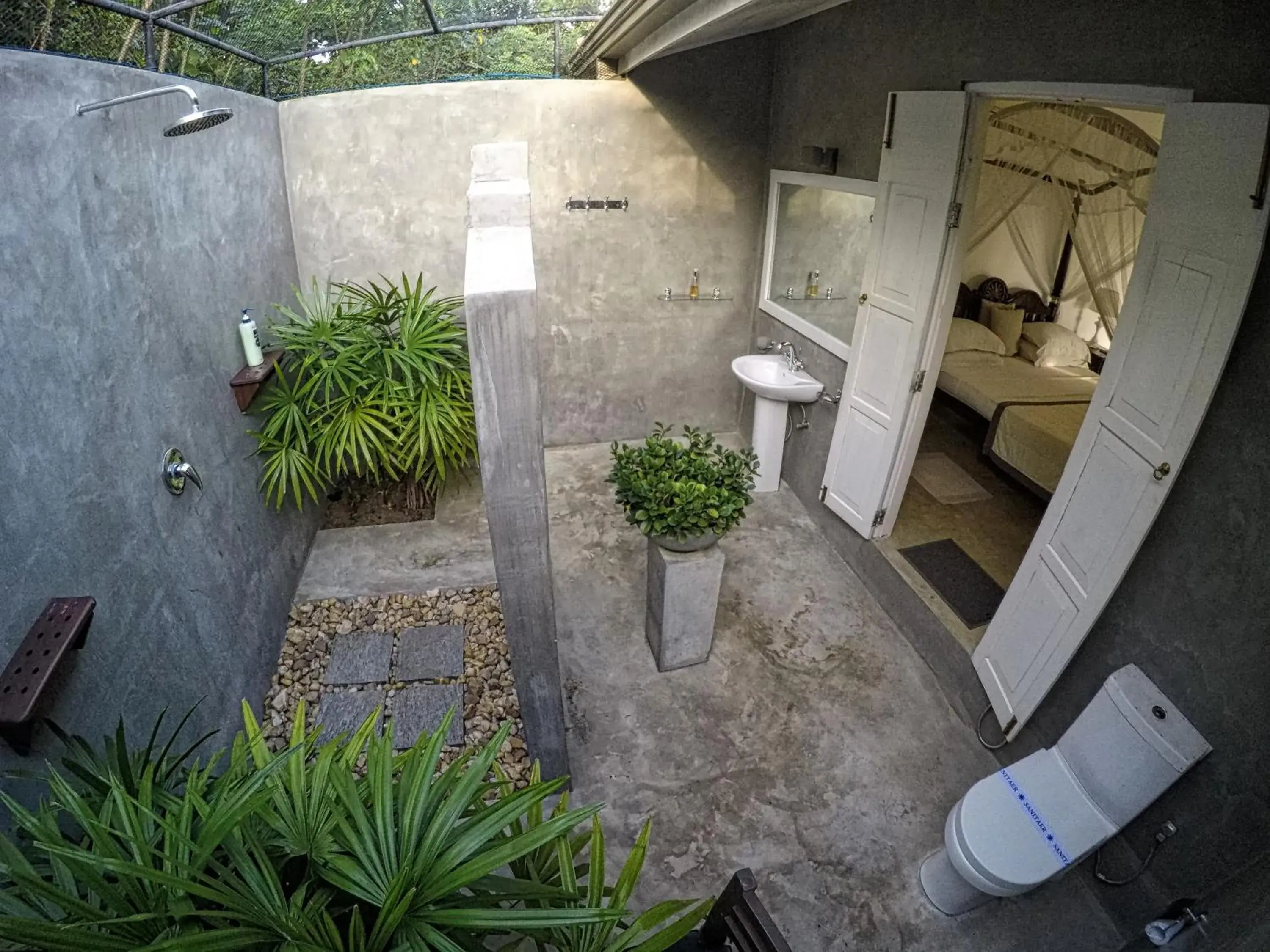 Double Room with Garden View - single occupancy in The Horizon Hill Top Villa Double Room with Garden View - single occupancy in The Horizon Hill Top Villa