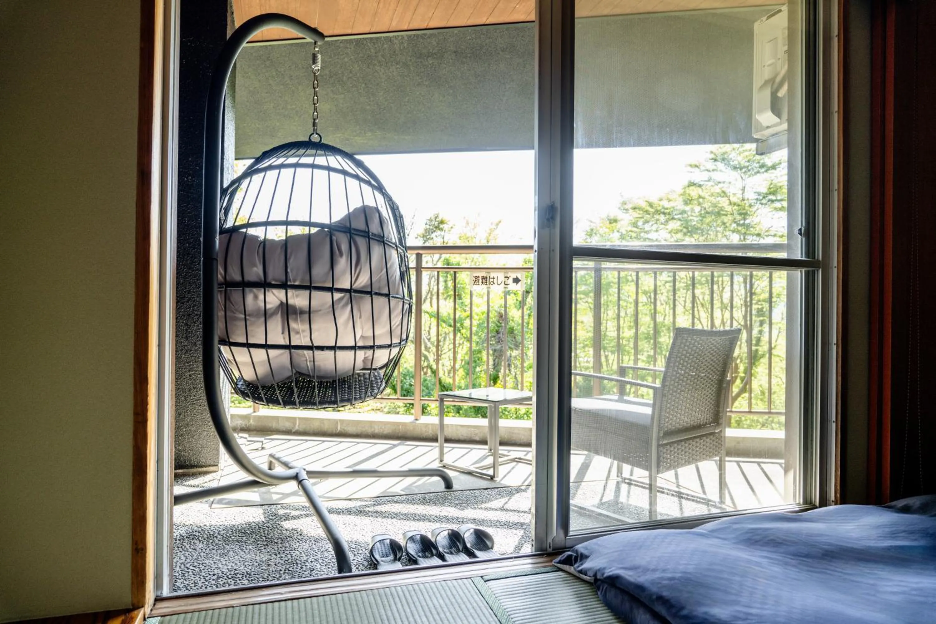 Balcony/Terrace in YuYu Hakone - Private Open Air Onsen Usage Guaranteed