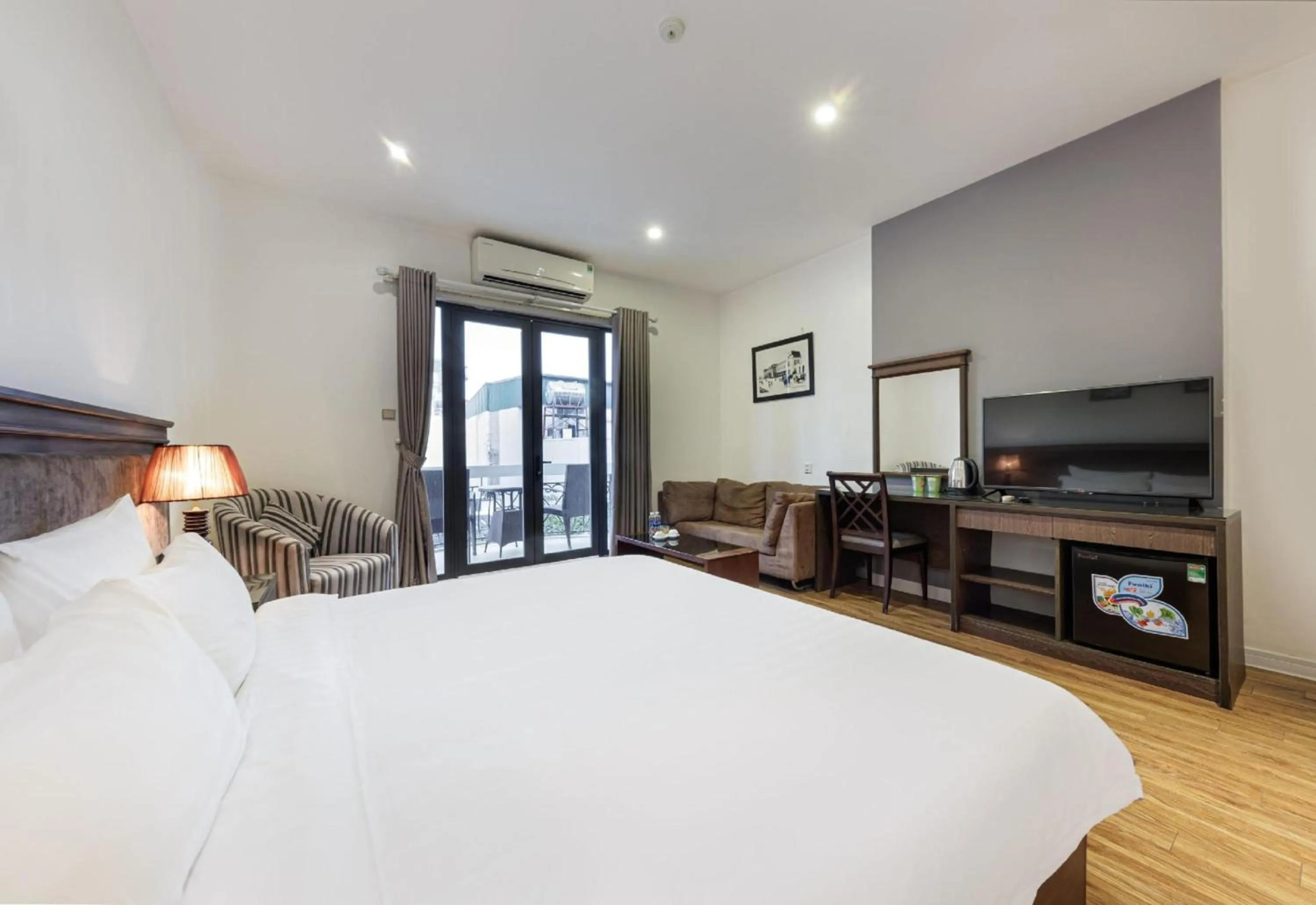 Bedroom, Bed in Collection O Le Grand Hanoi hotel - The Tryst