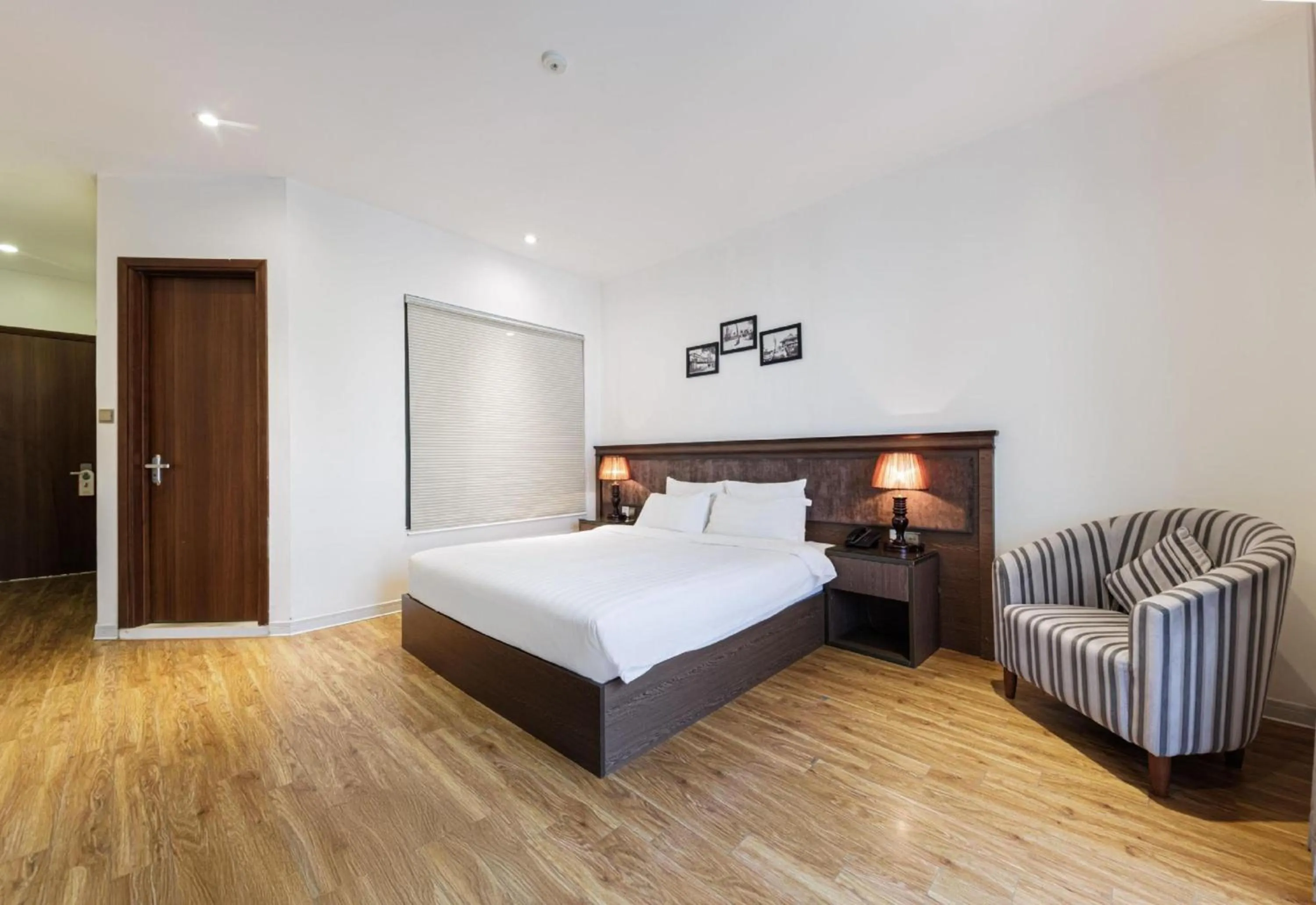 Bedroom, Bed in Collection O Le Grand Hanoi hotel - The Tryst