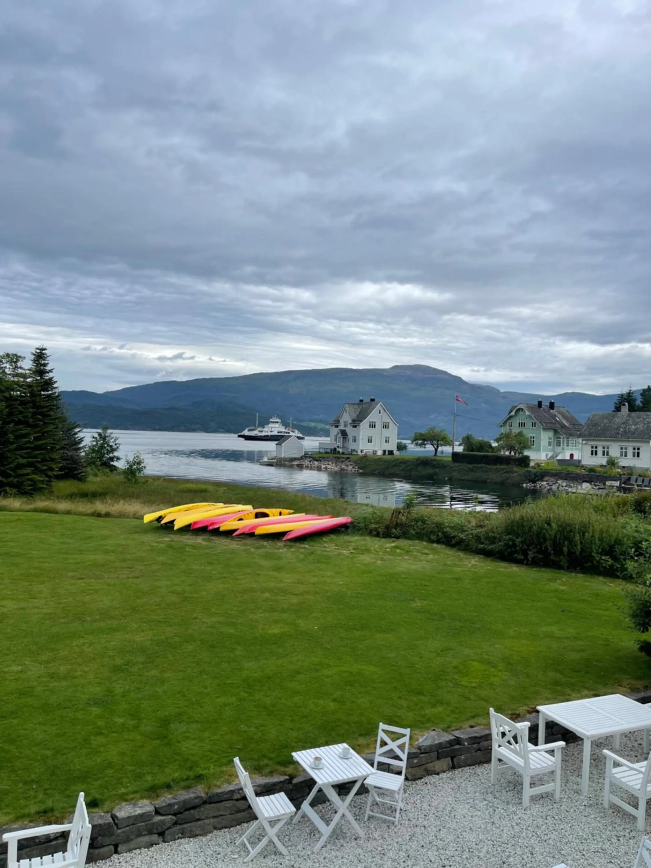 Beach in Jondal Hotel