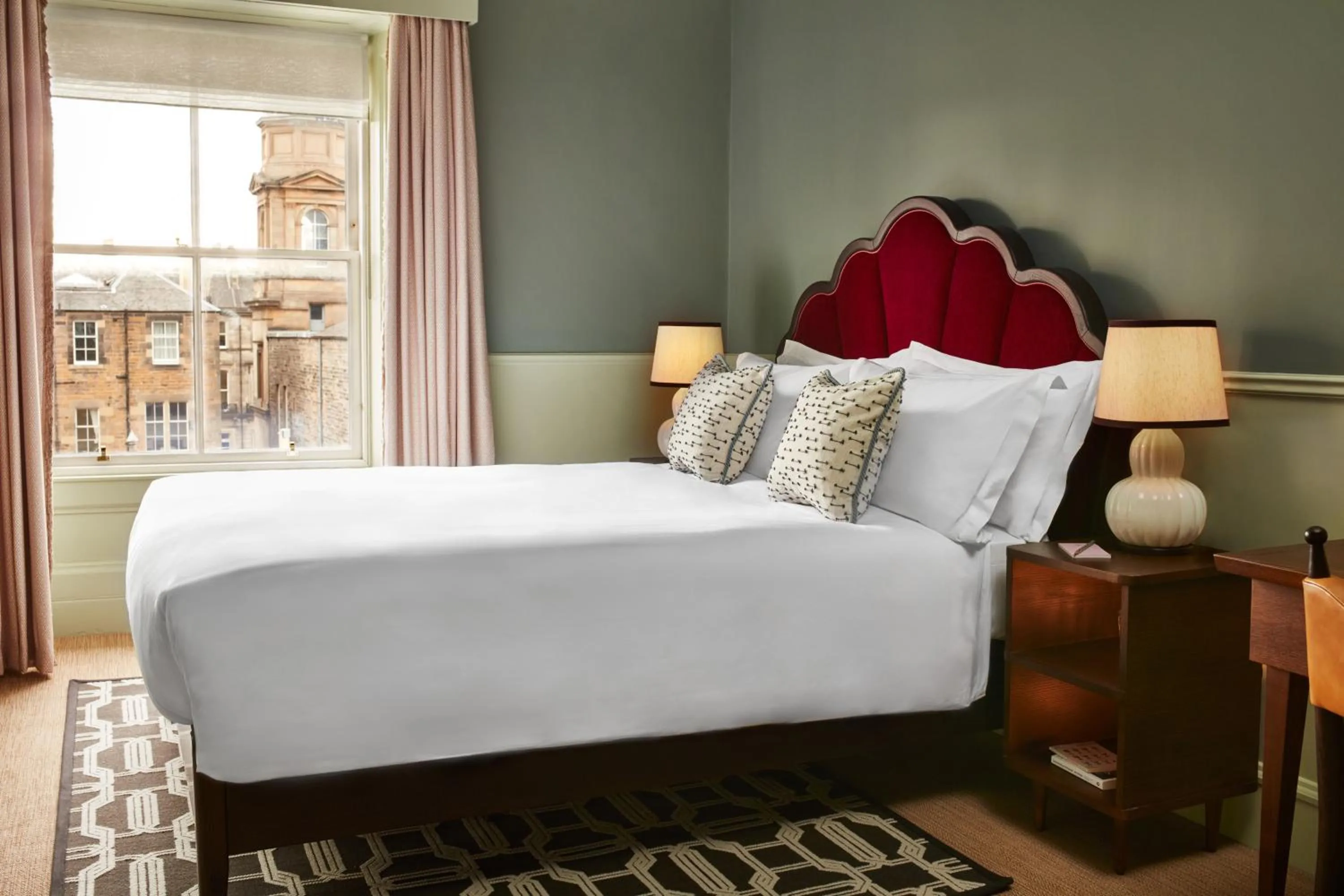 Bedroom, Bed in The Hoxton, Edinburgh