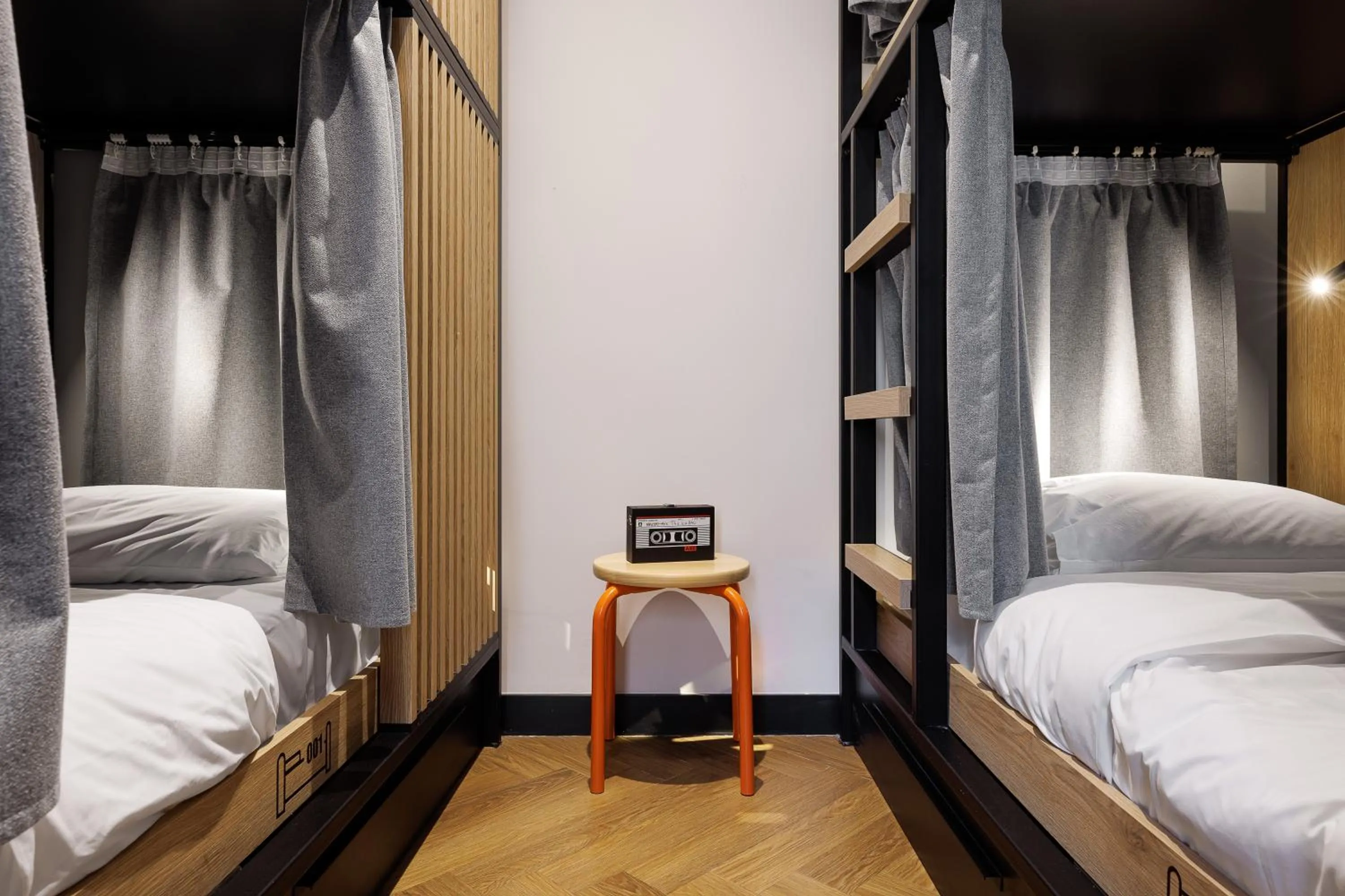 bunk bed, Bed in Retroverse Hostel