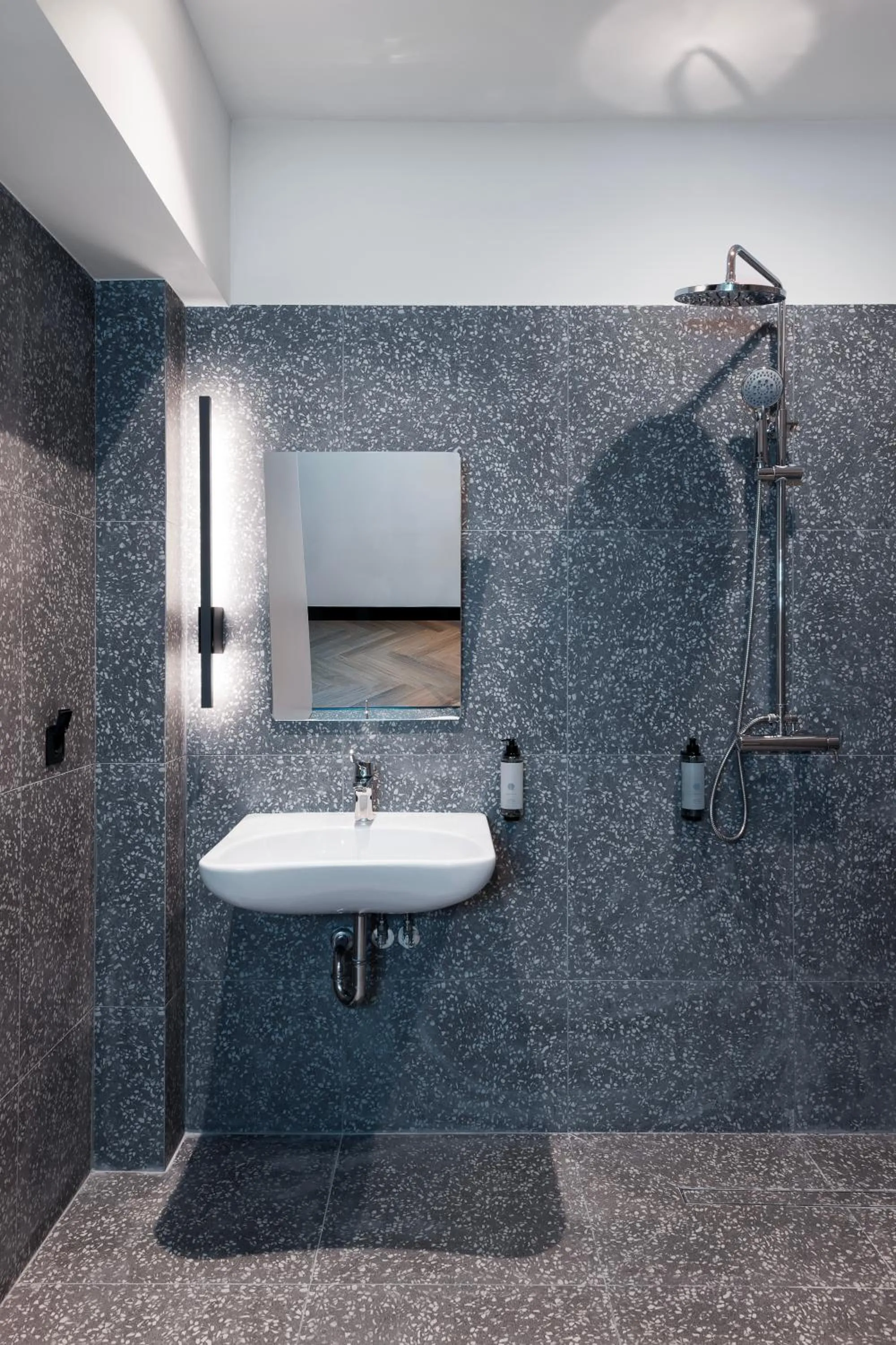 Shower in Retroverse Hostel