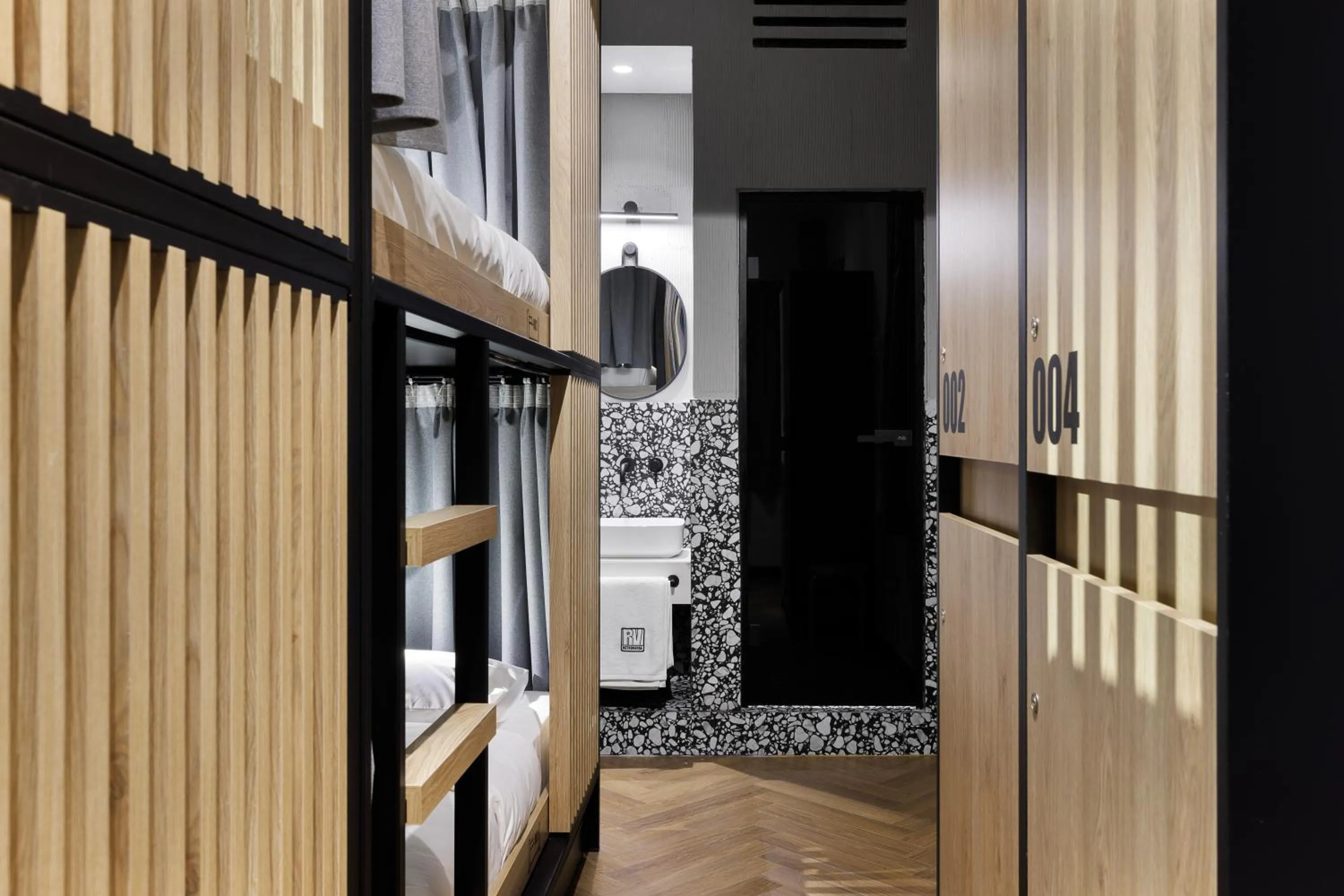 Toilet in Retroverse Hostel