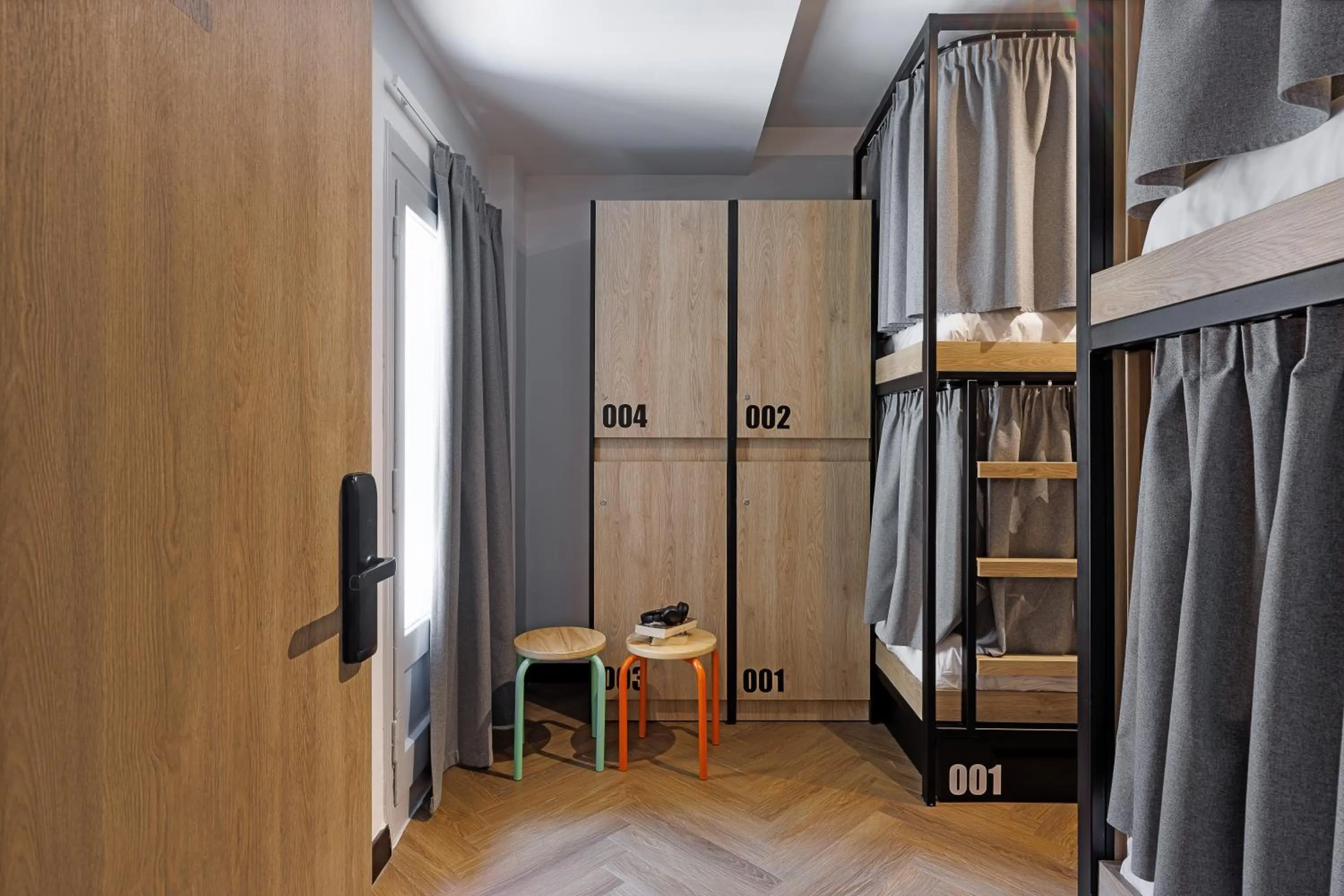 Bedroom, Bed in Retroverse Eccentric Stay