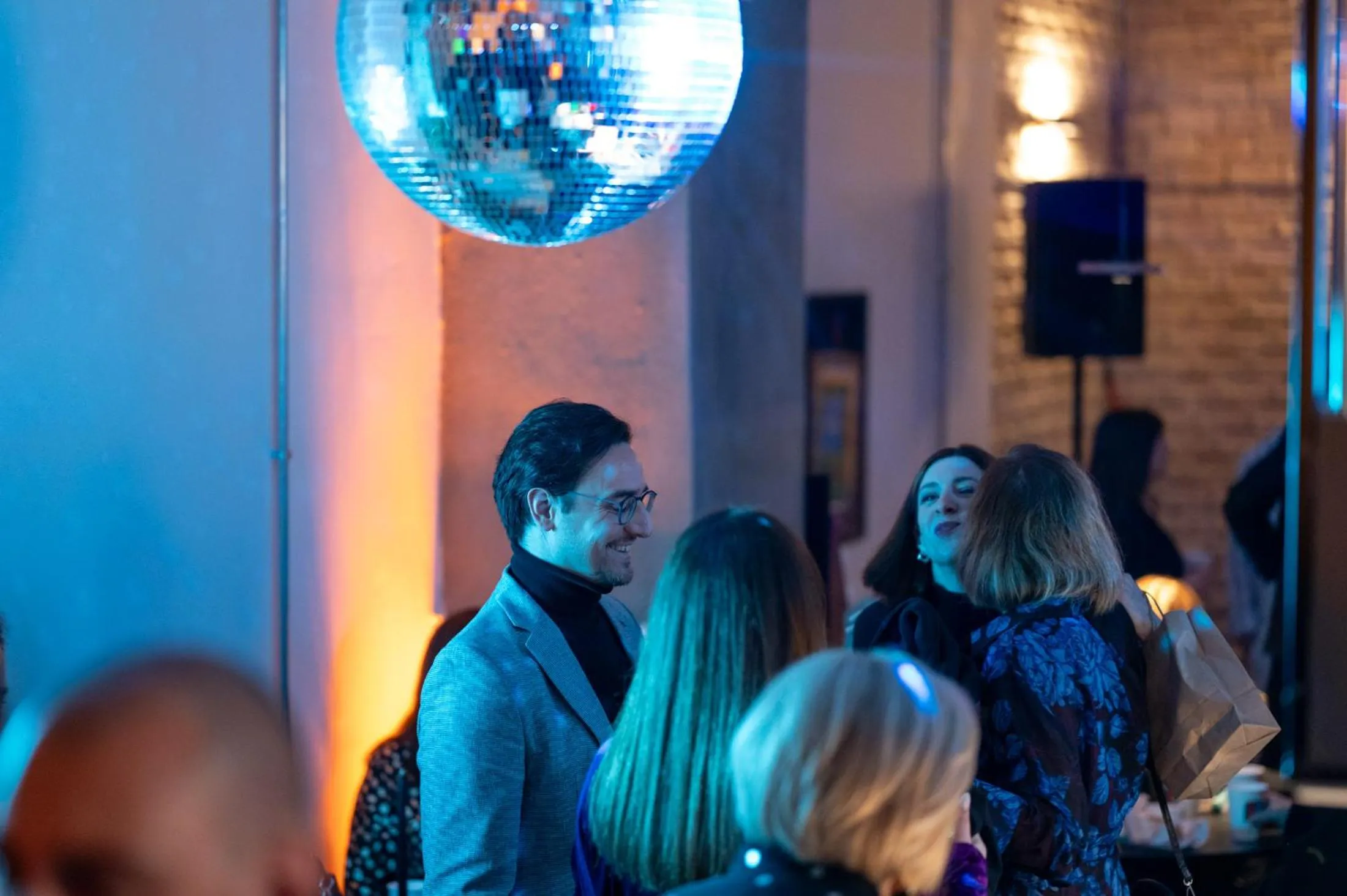 Evening entertainment in Retroverse Hostel