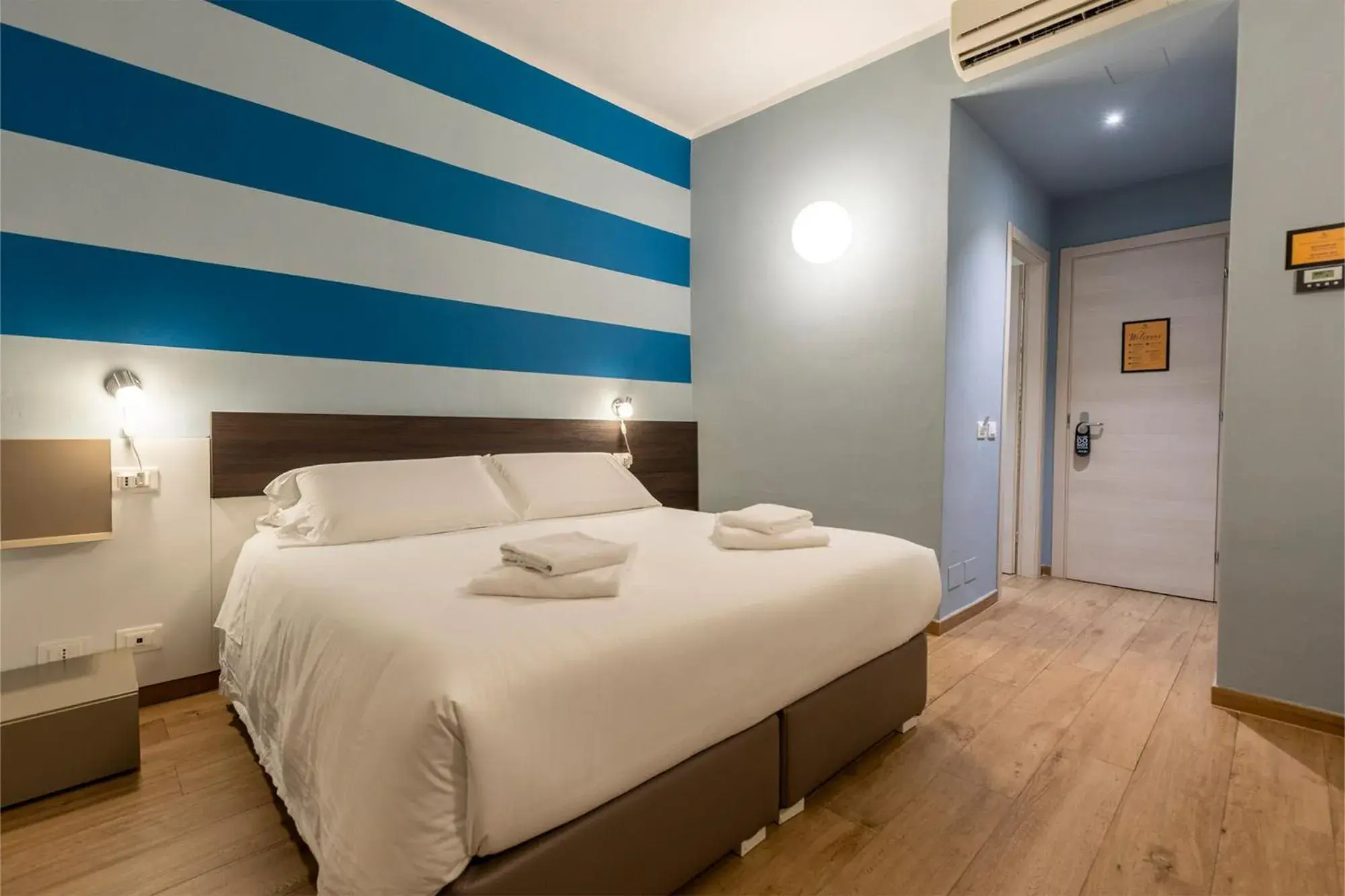 Double Room with Private Bathroom in La Loggia de' Banchi Double Room with Private Bathroom in La Loggia de' Banchi