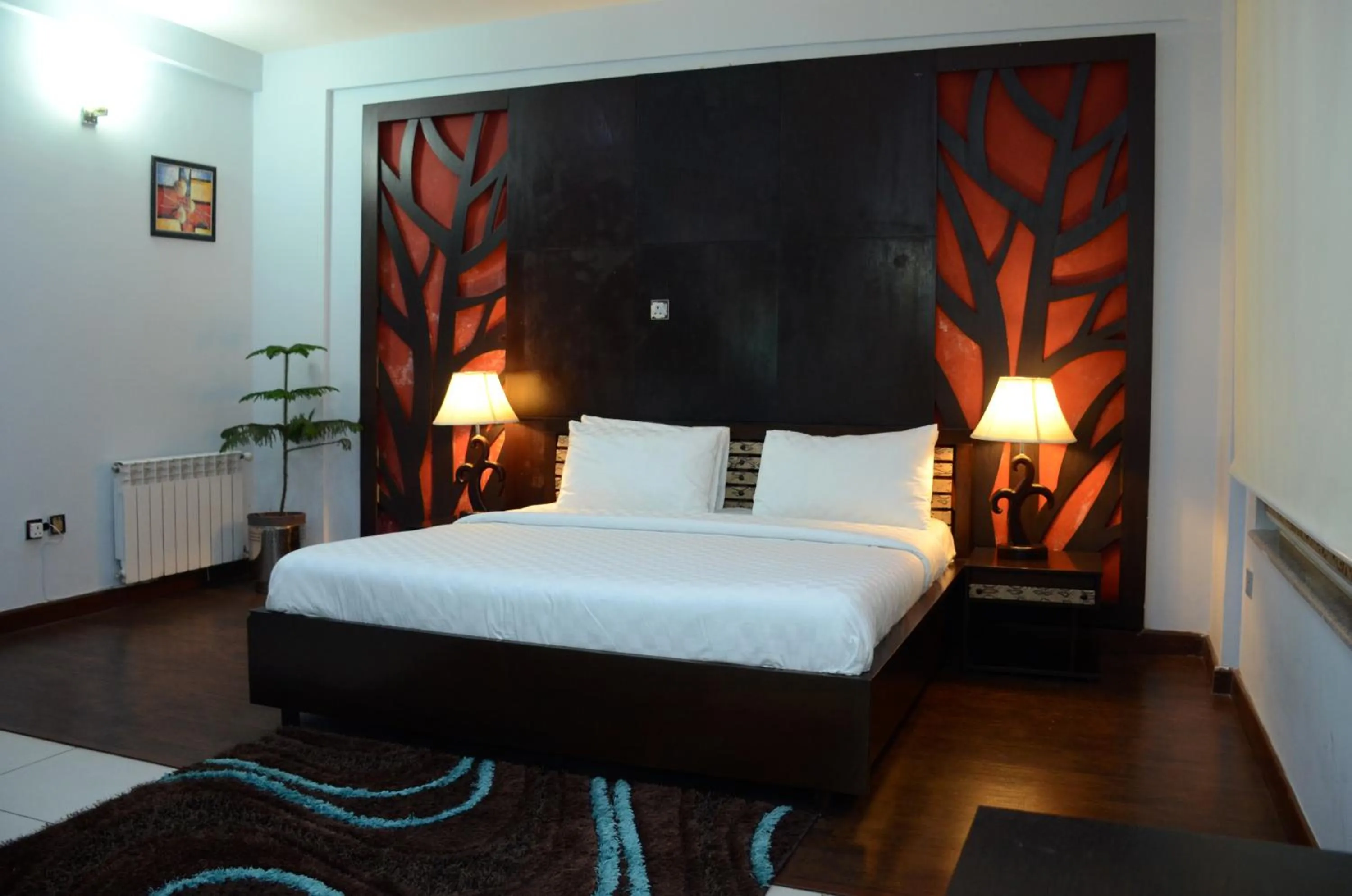 Photo of the whole room, Bed in Gofas Lodge